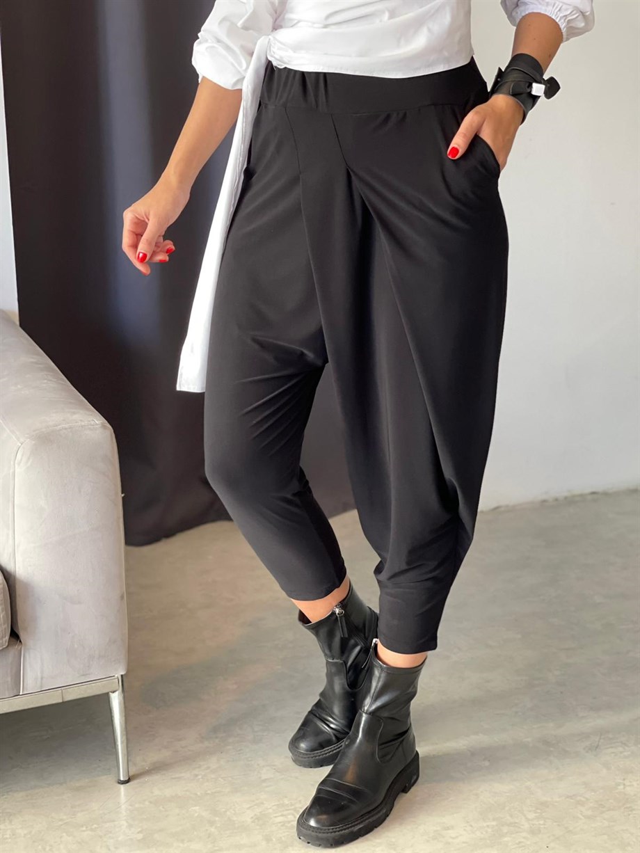 BOGOTTA SİYAH TASARIM PANTOLON