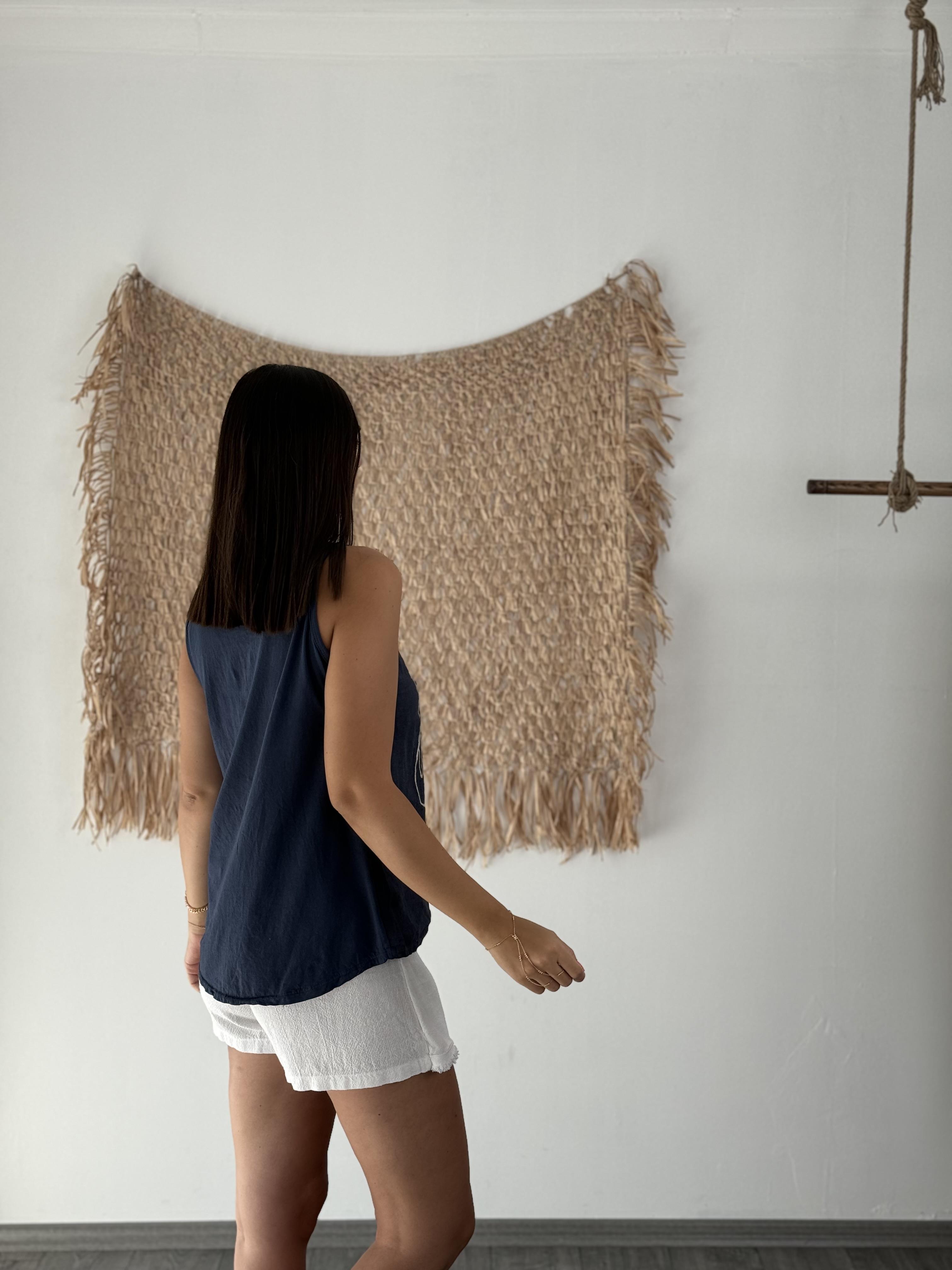 CALE V YAKA LACİVERT KETEN BLUZ