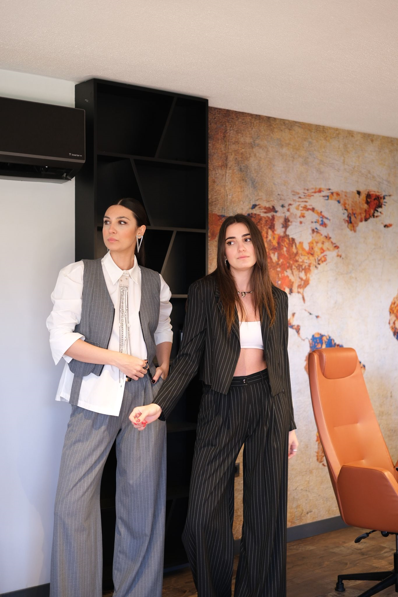 CRYSTAL ÇİZGİLİ SİYAH BLAZER