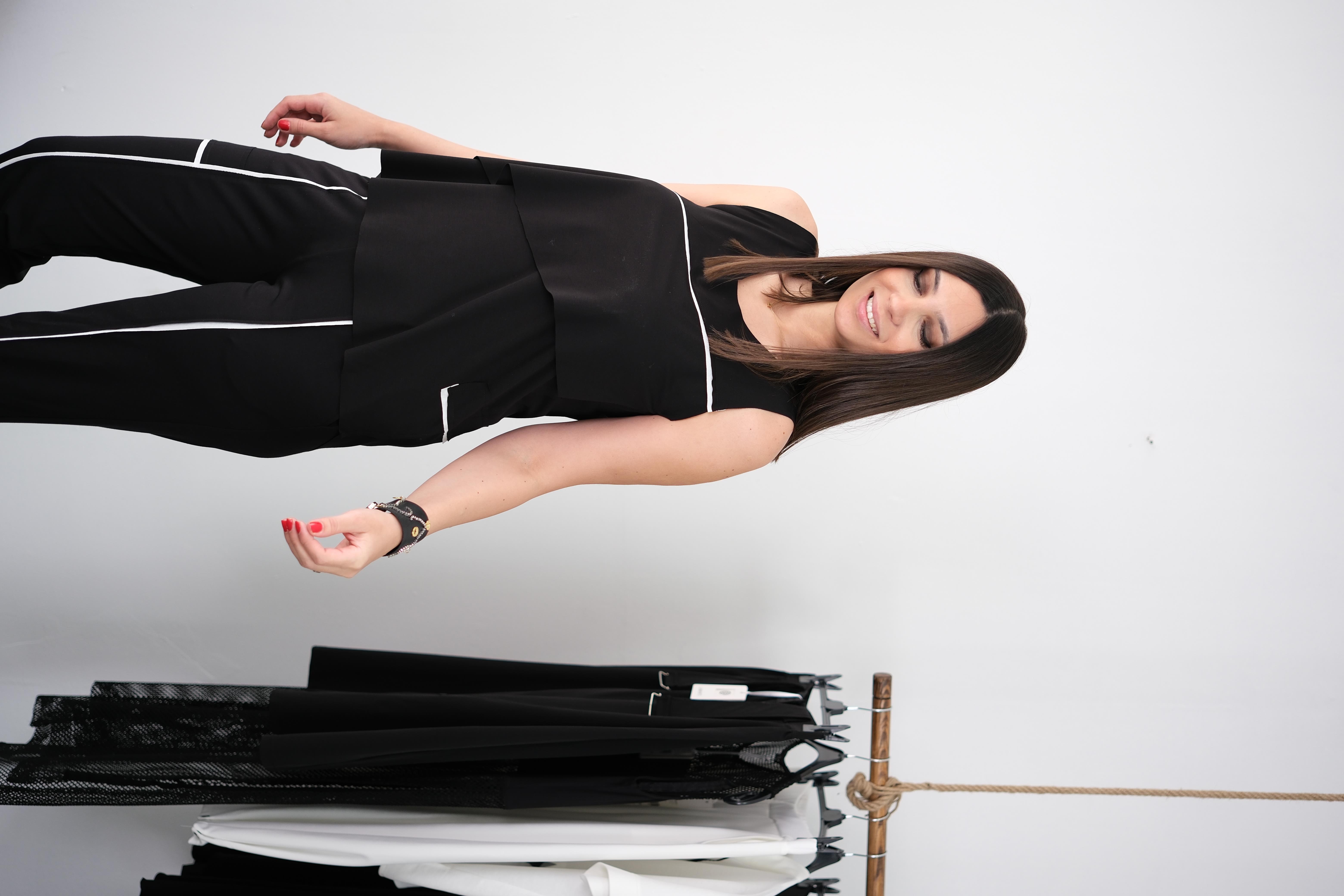 DORSO ŞERİT DETAYLI SİYAH BLUZ