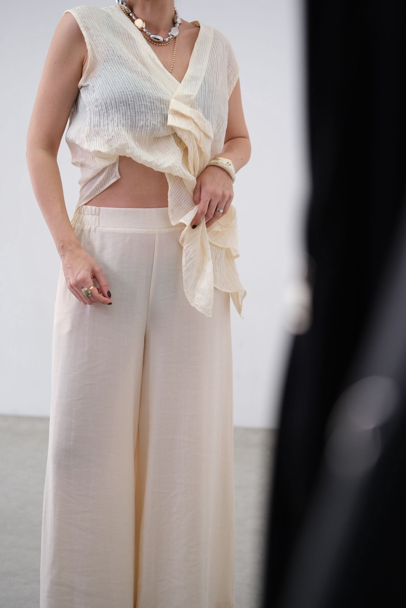 ELARA BUTTER YELLOW PANTOLON