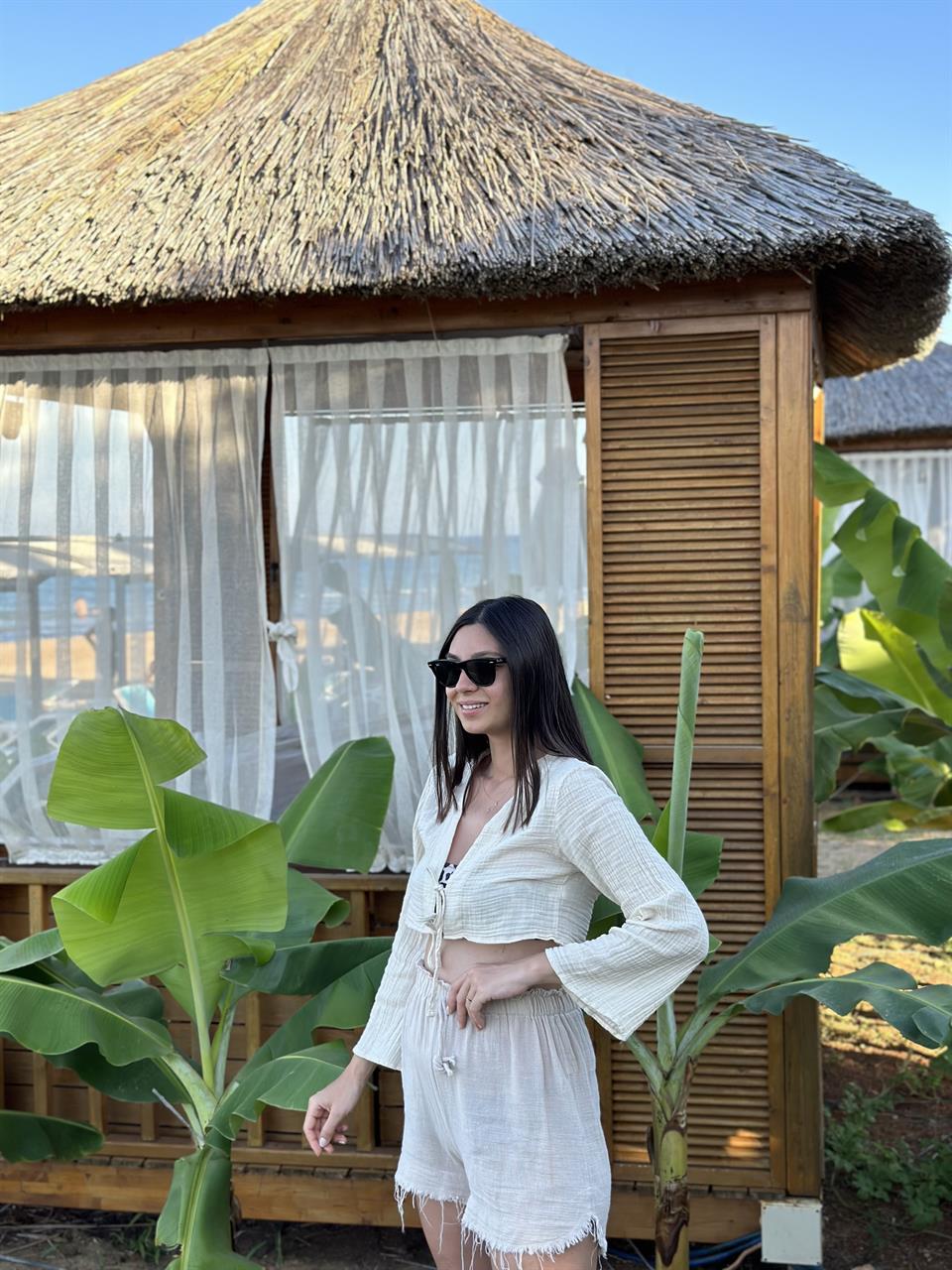 GOLDEN BEJ CROP BLUZ