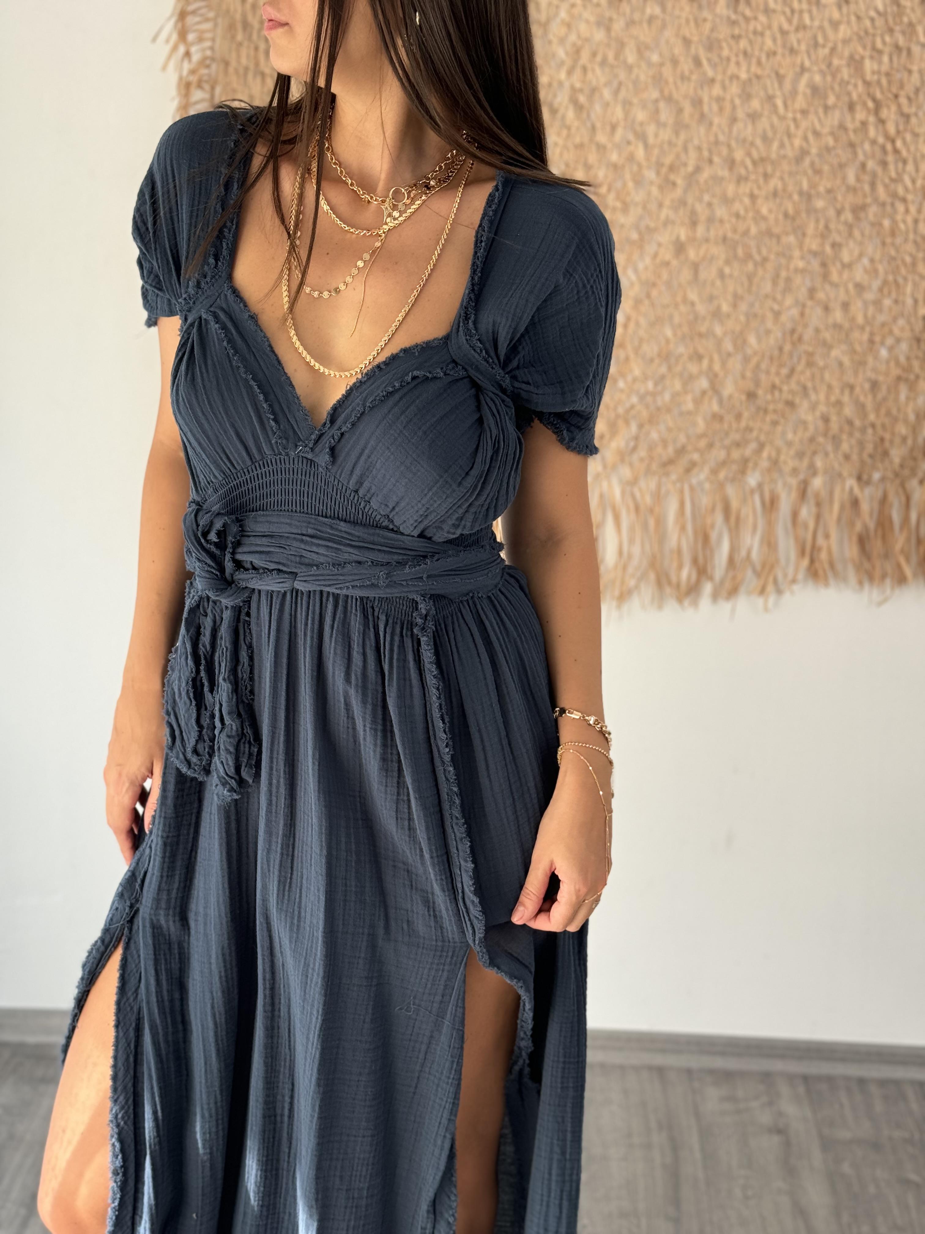 HİTİT PETROL MAVİSİ MÜSLİN ELBİSE