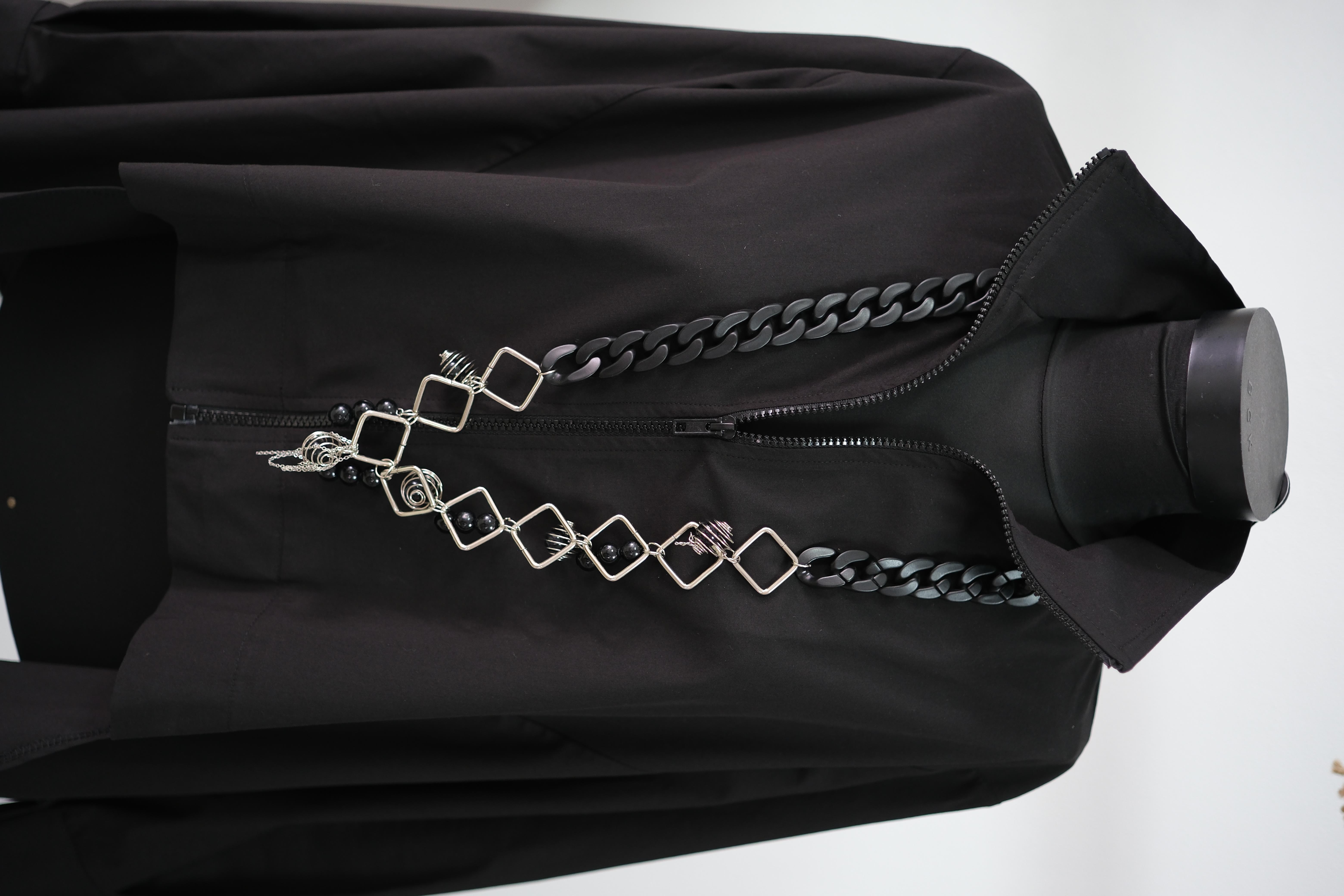 KİA SİYAH ZİNCİR KOLYE