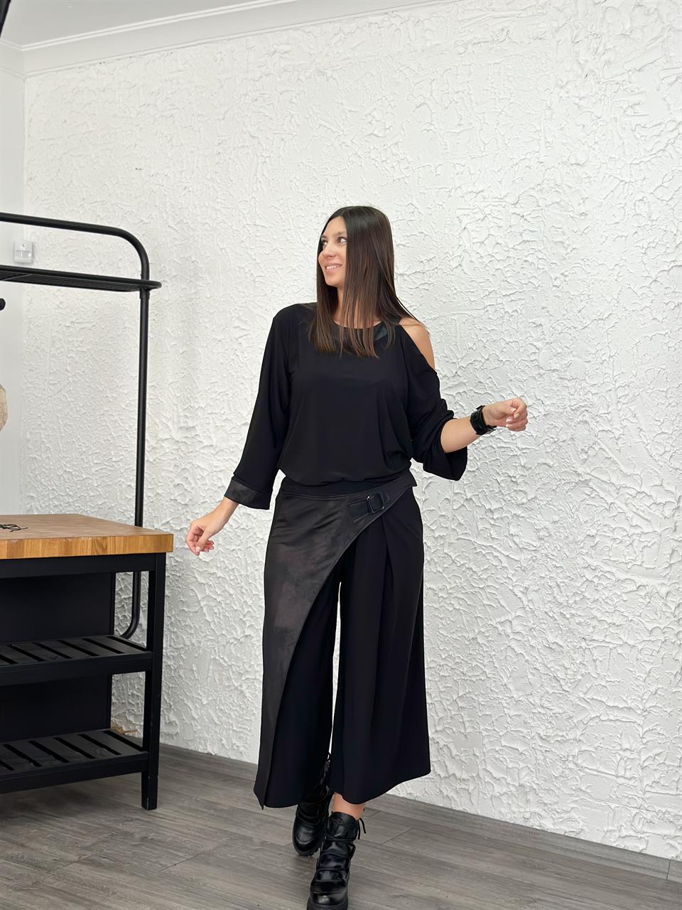 KOPERA DERİ DETAYLI SİYAH PANTOLON