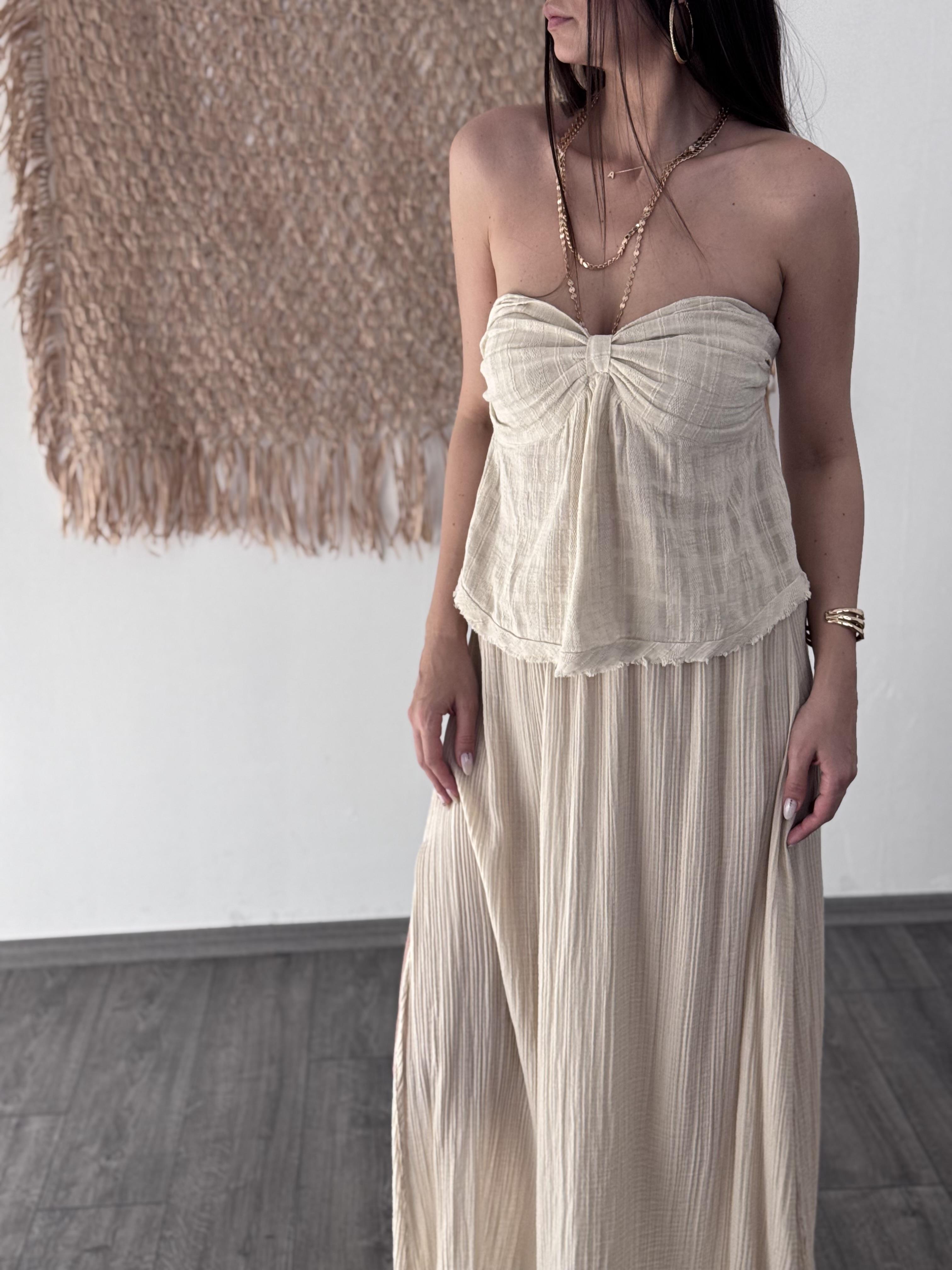 LAROS STRAPLES BEJ BLUZ