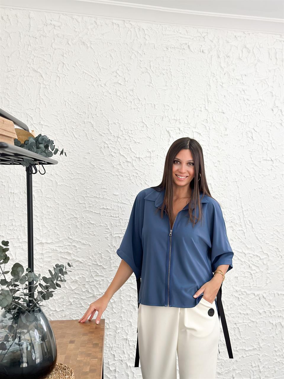 LATİNA MAVİ KOL BAĞLAMALI BLUZ