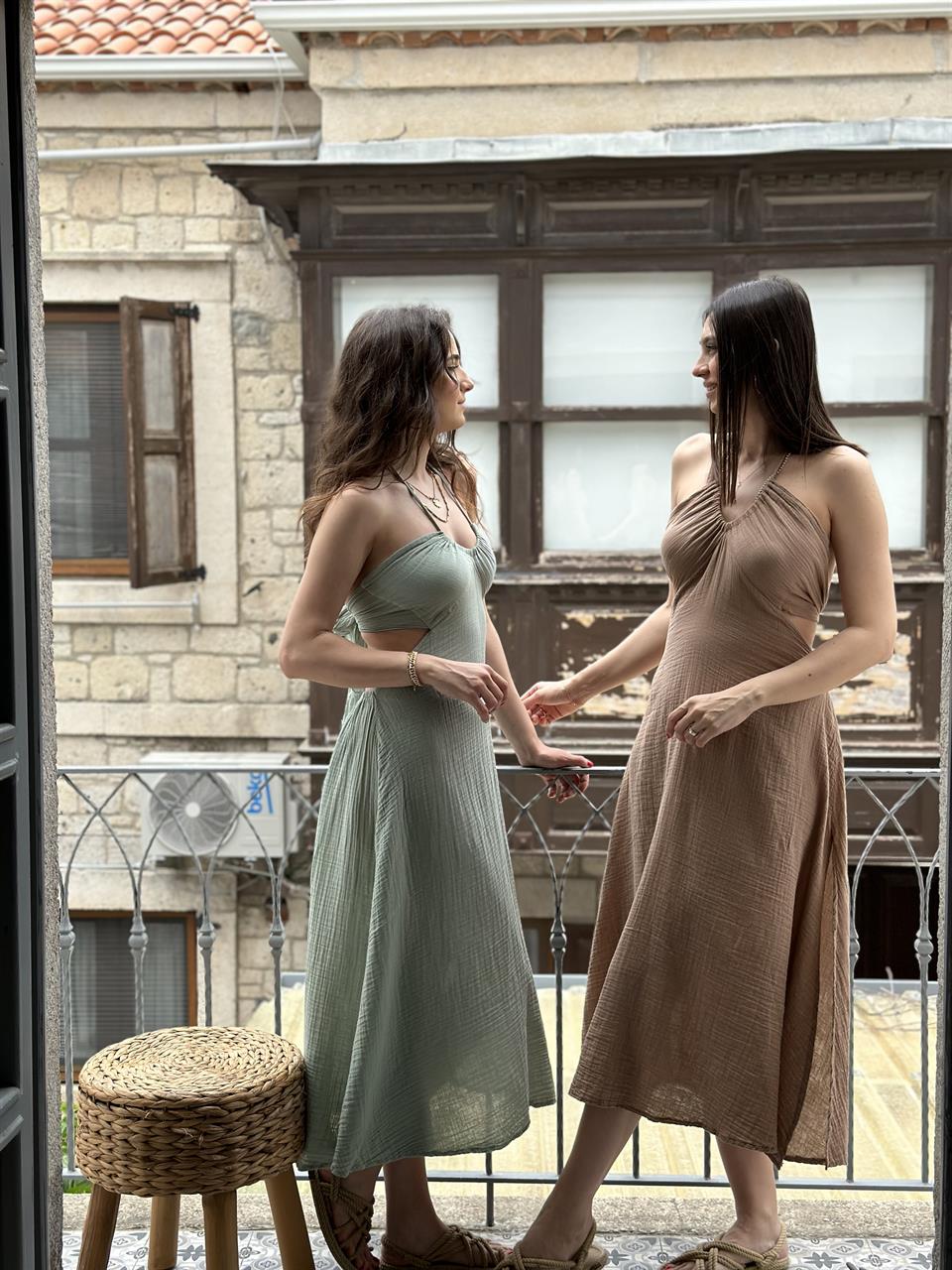 LAURA BİSKÜVİ MÜSLİN ELBİSE