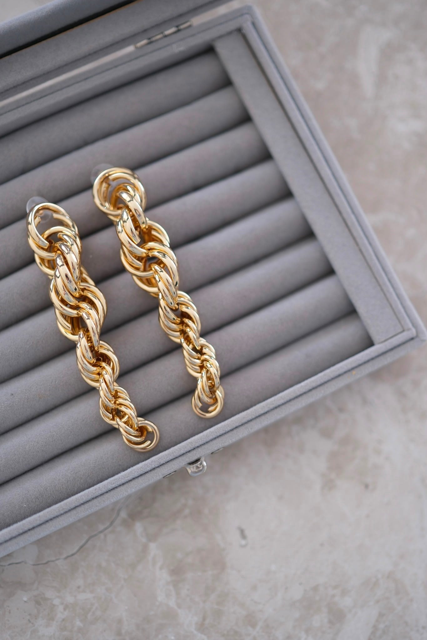 LEVİ GOLD BURGU KÜPE