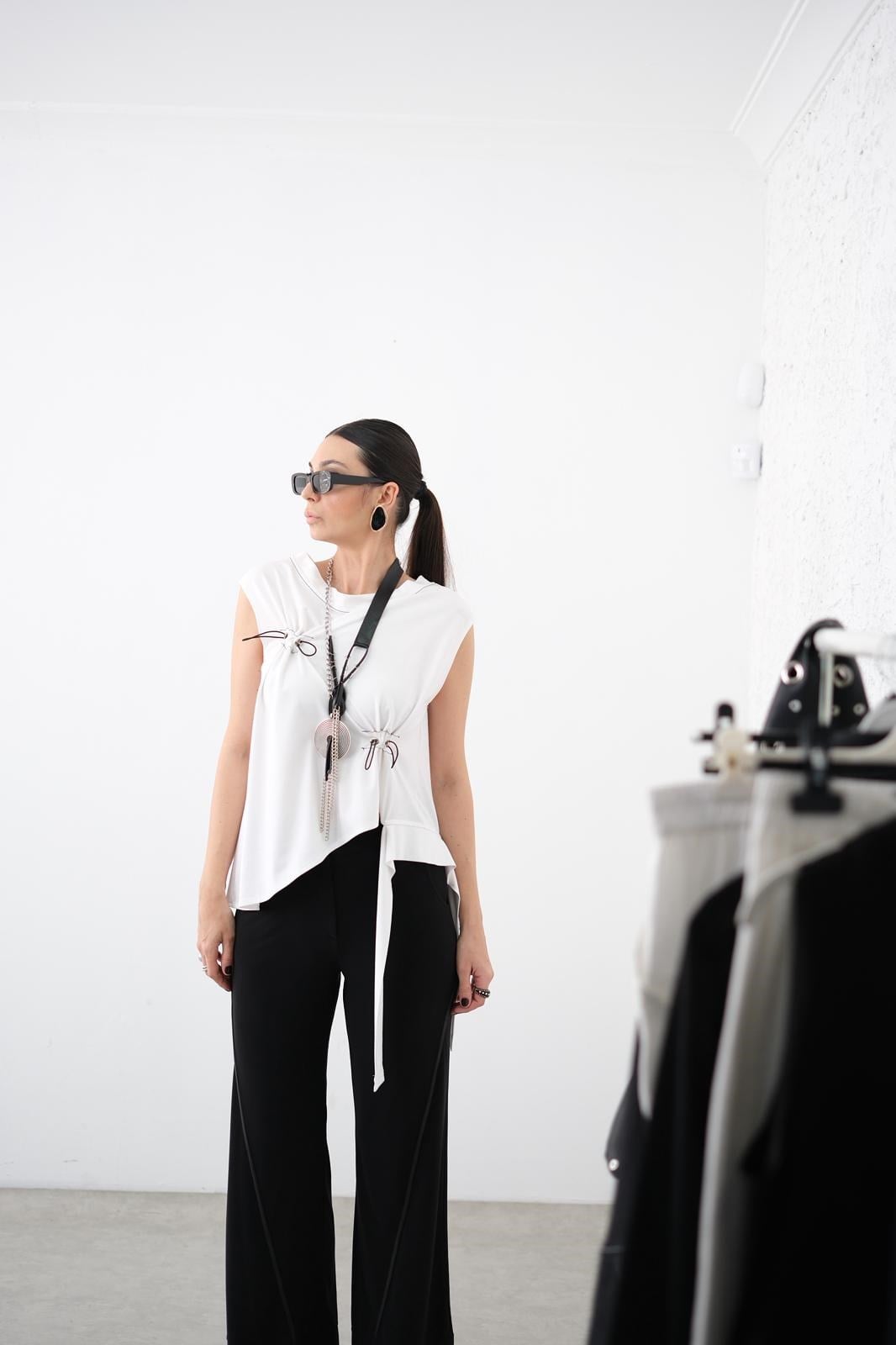 MAİSON BEYAZ TASARIM BLUZ