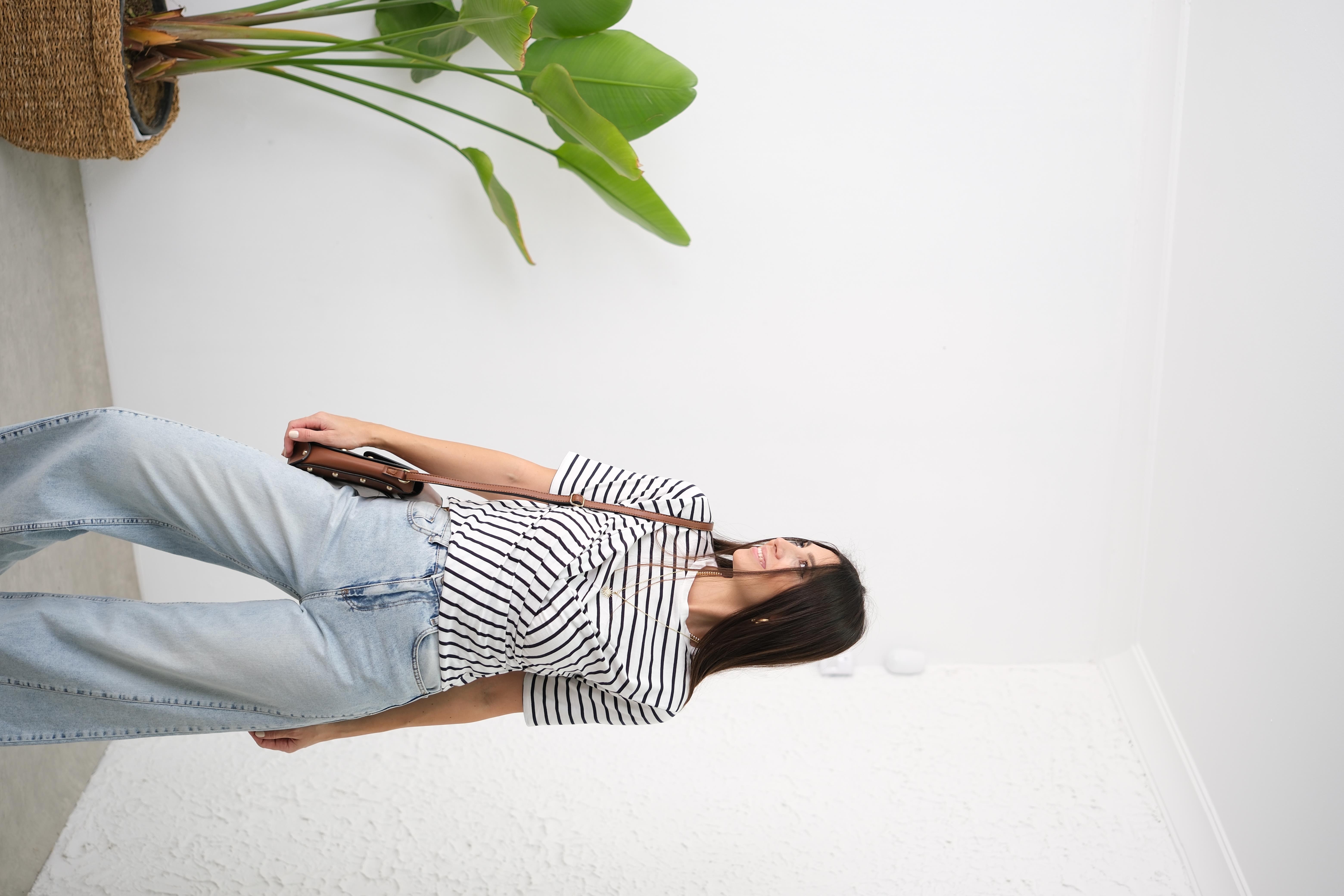 MONİTO ÖN DETAYLI ÇİZGİLİ BLUZ