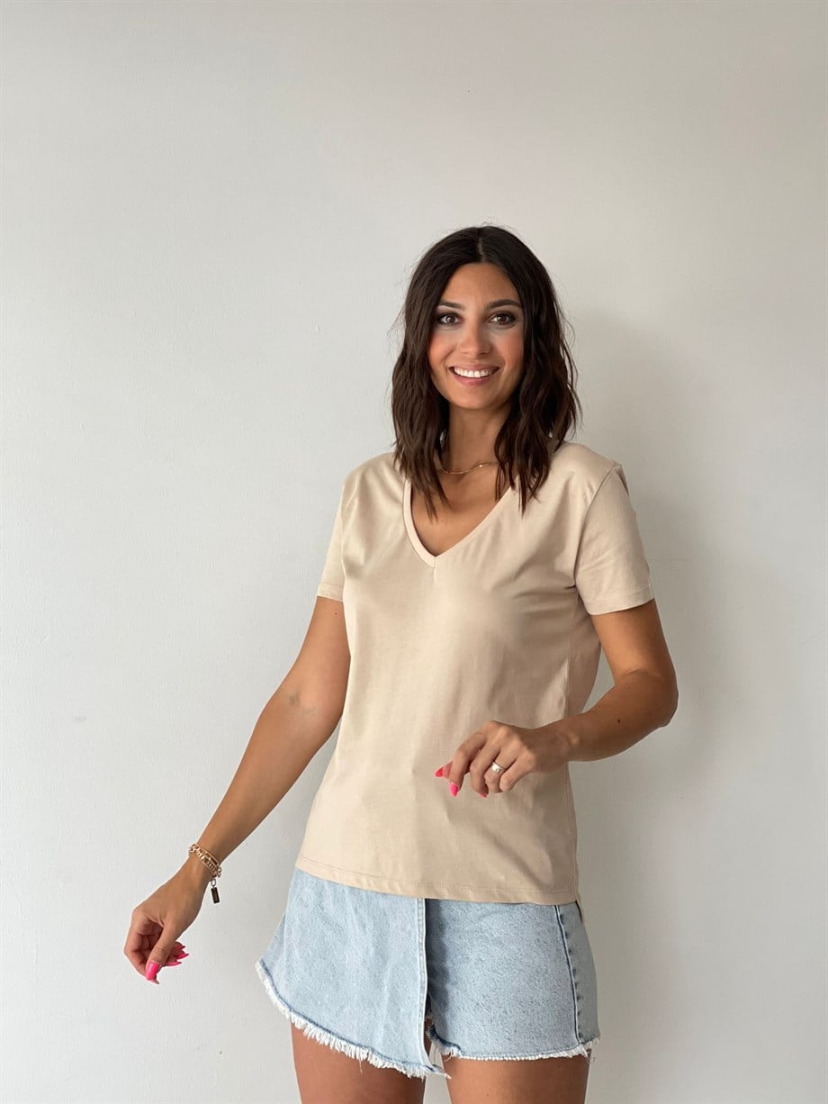 MOYER V YAKA KREM TİŞÖRT