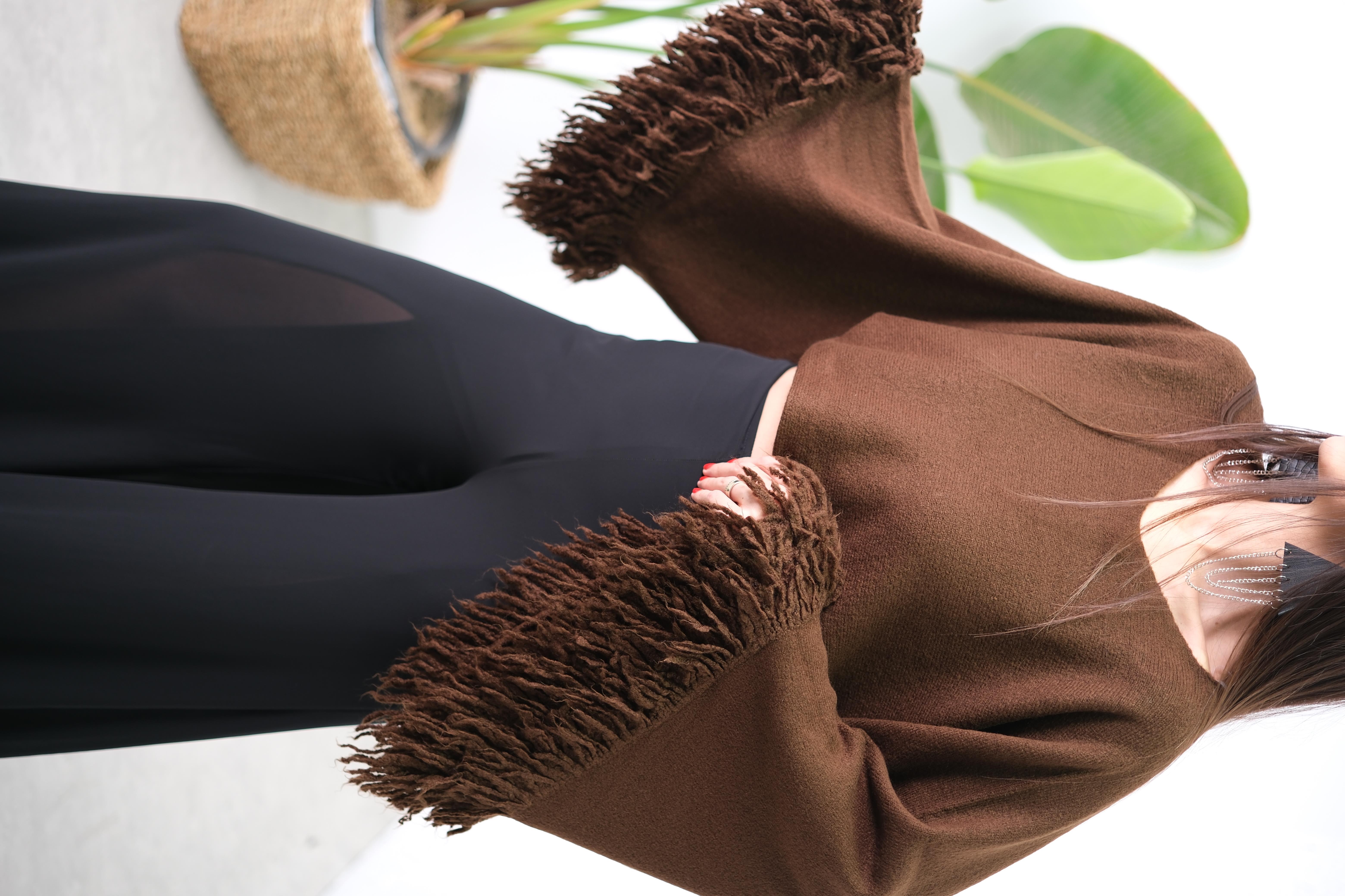 ORTA KOL DETAYLI KAHVE BLUZ