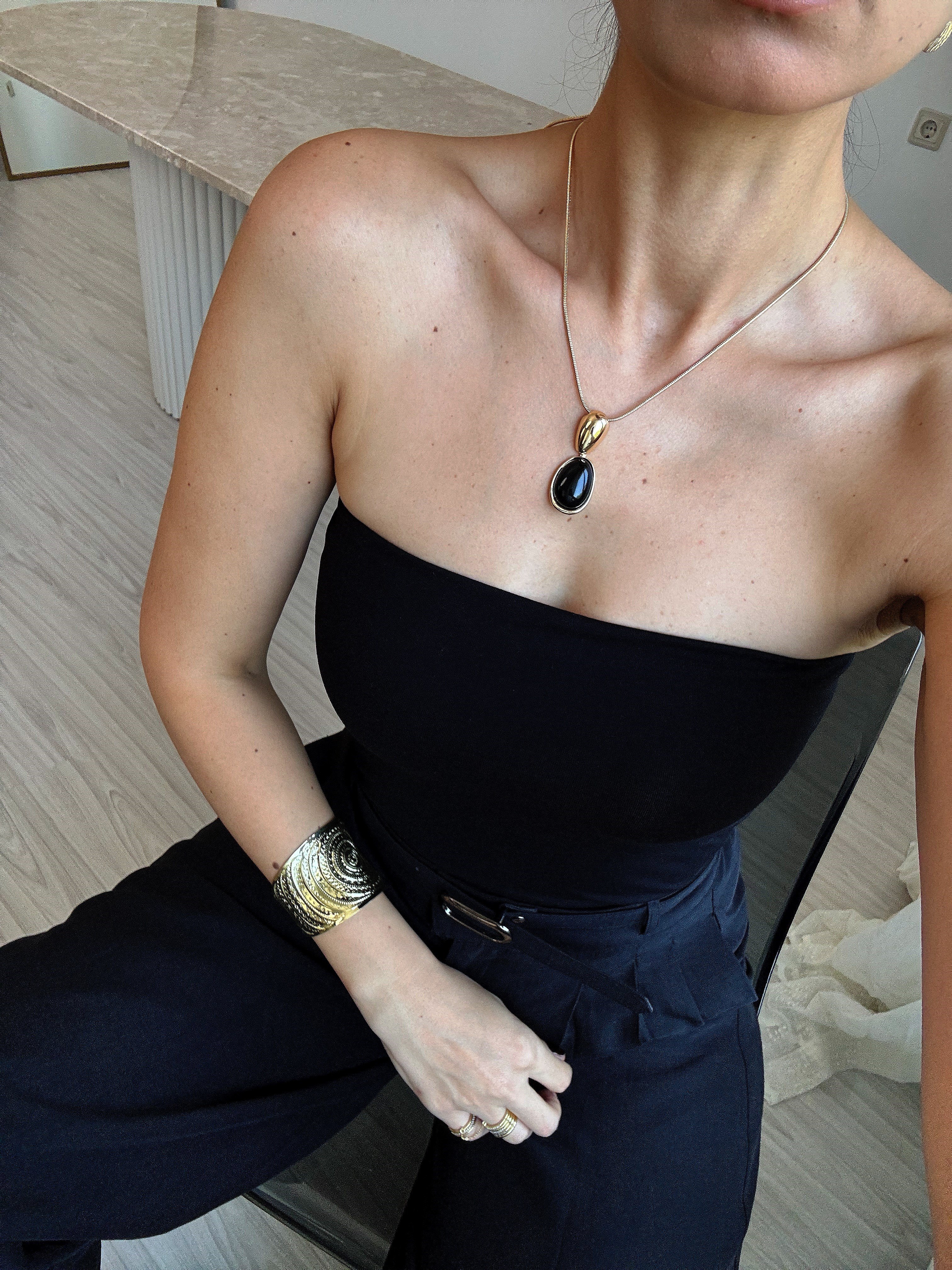 ORTO GOLD SİYAH KOLYE