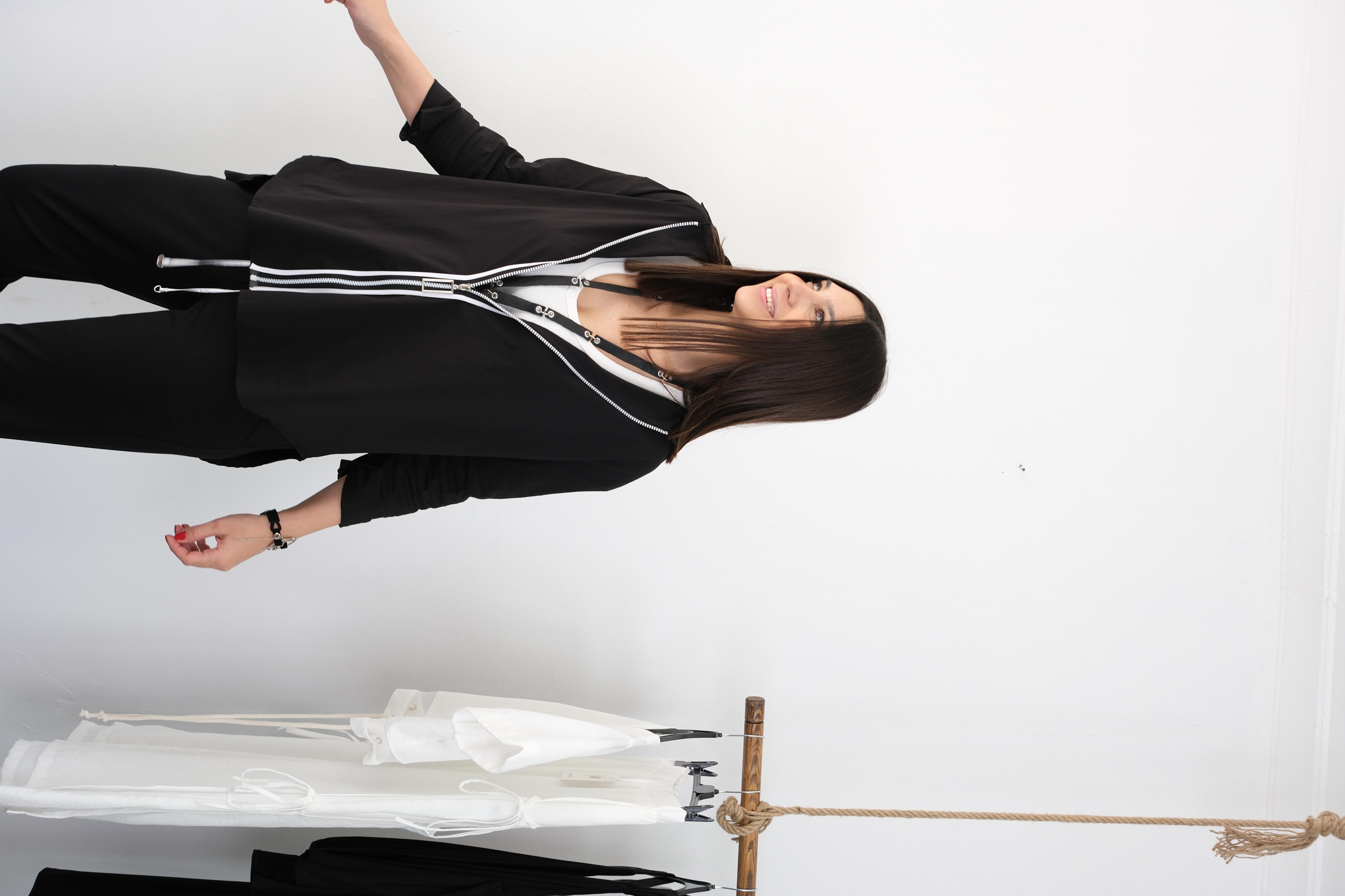 OTAKA FERMUARLI SİYAH GÖMLEK