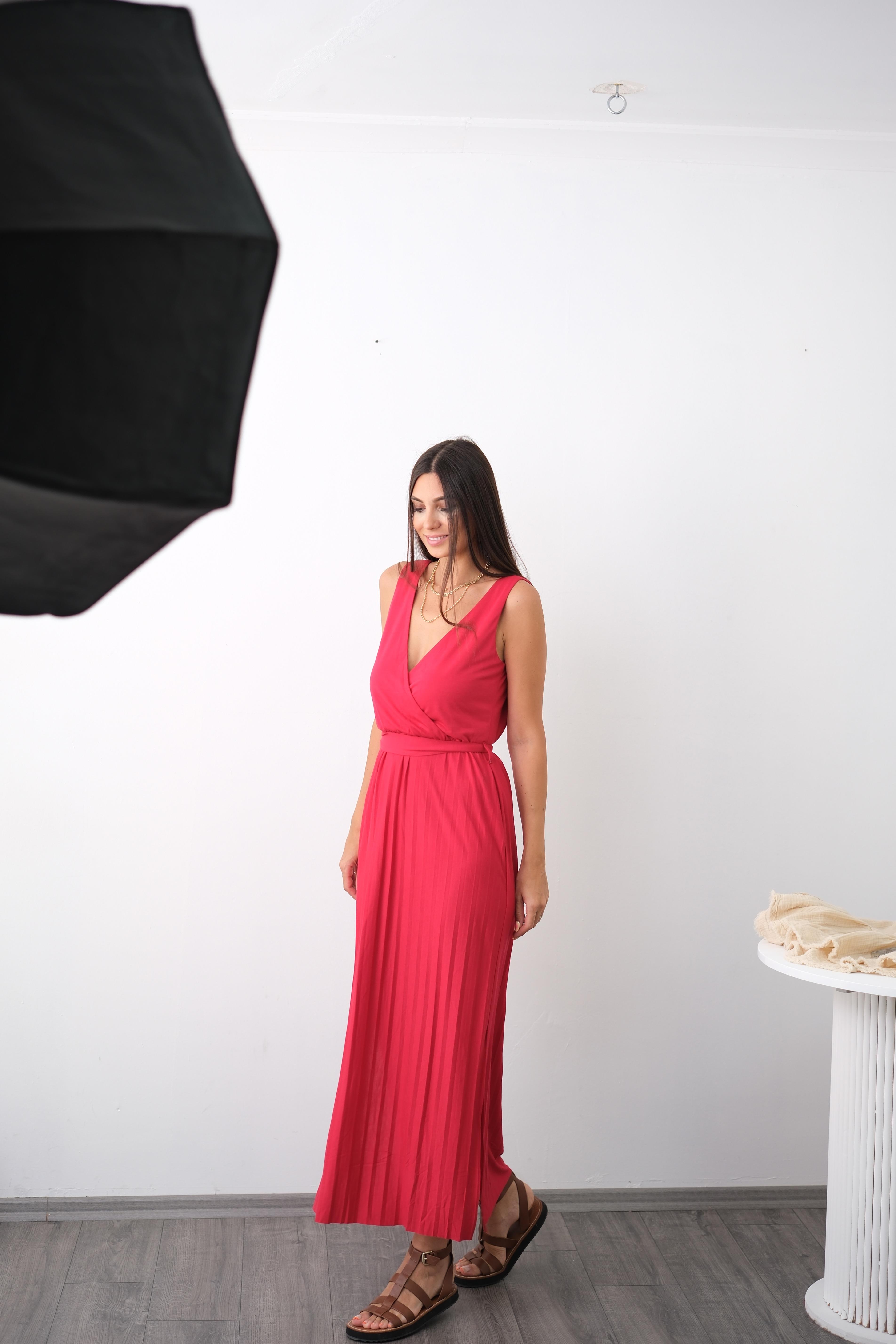 PAMAK KRUVAZE KIRMIZI ELBİSE