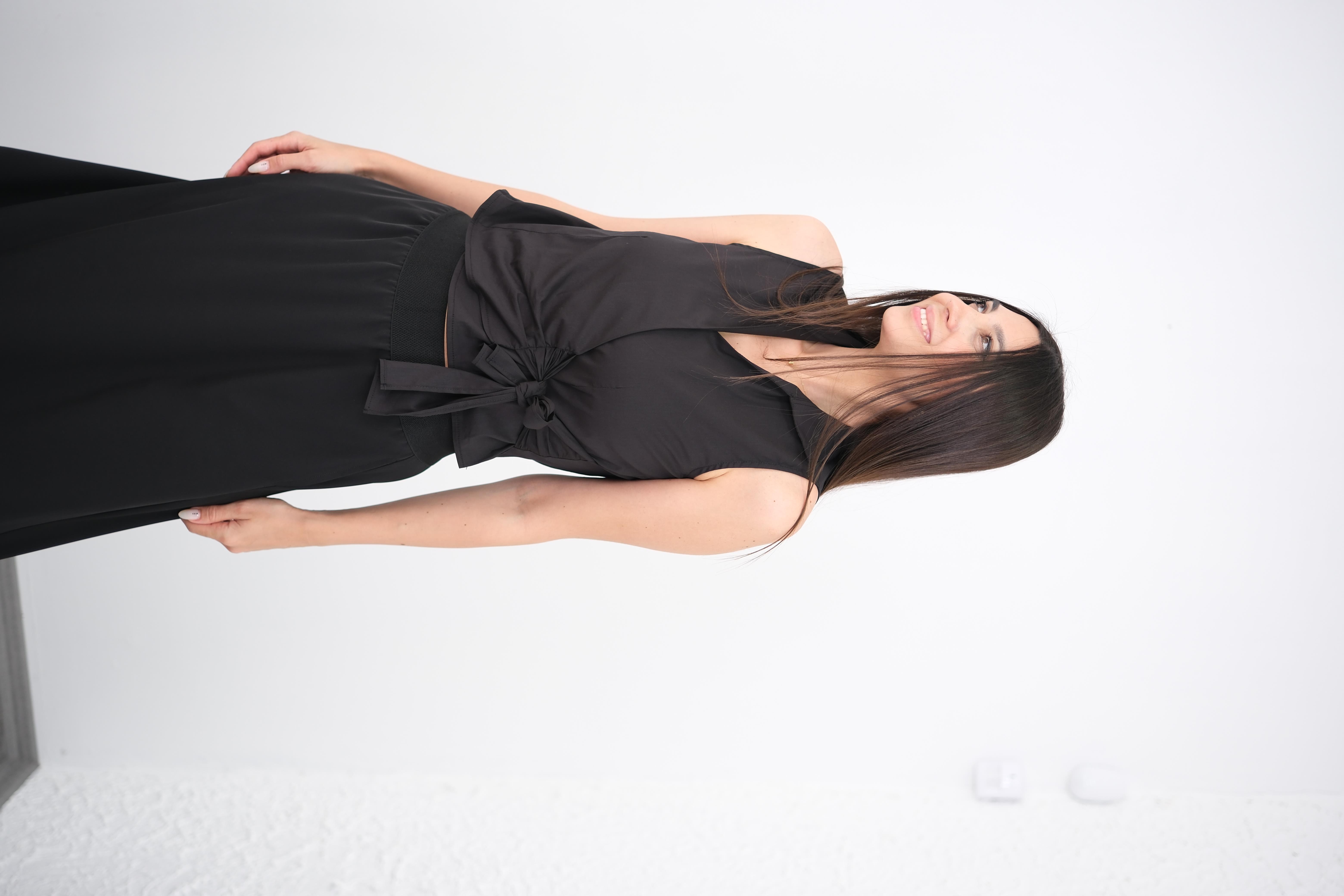 PİCAS BAĞLAMALI SİYAH BLUZ