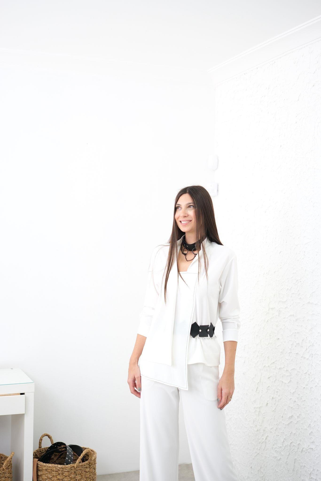 PİSSA BEYAZ TASARIM BLUZ