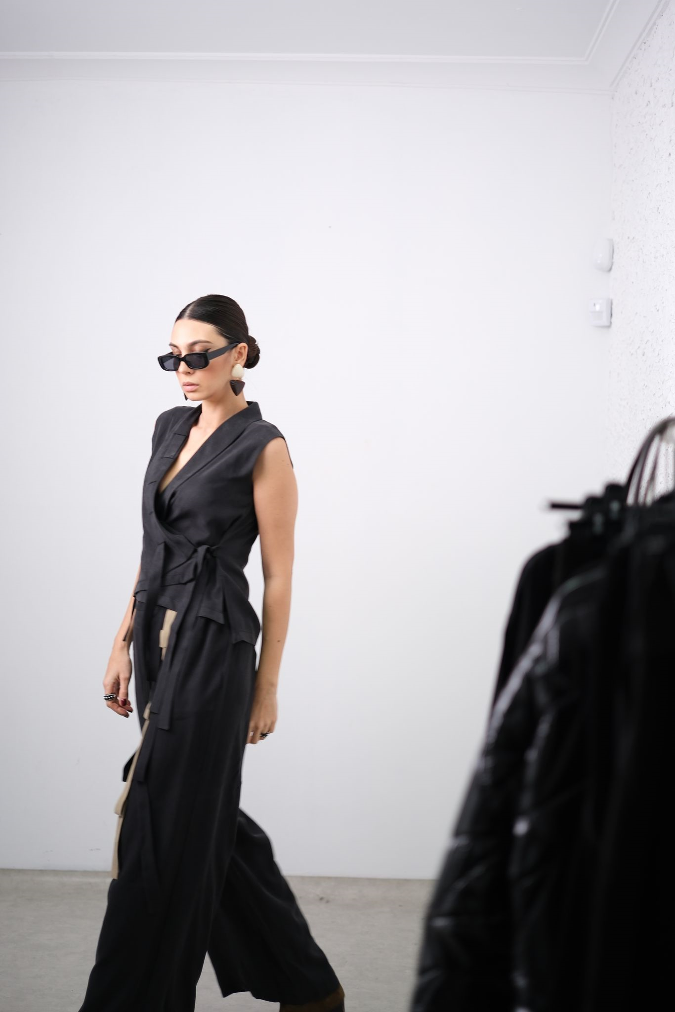 PRİME STYLE ŞERİT DETAYLI SİYAH PANTOLON