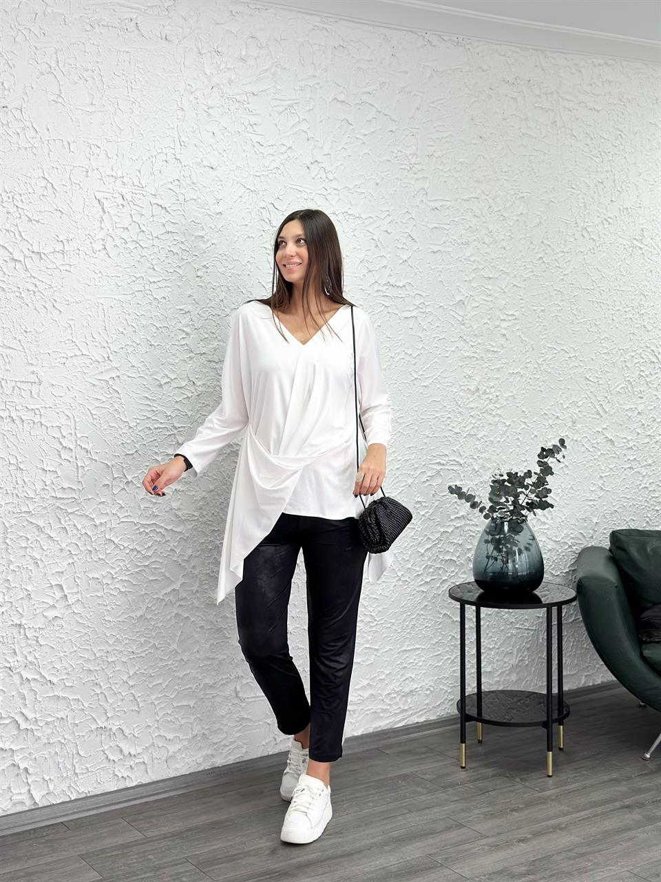 SALERNO BEYAZ ASİMETRİK BLUZ