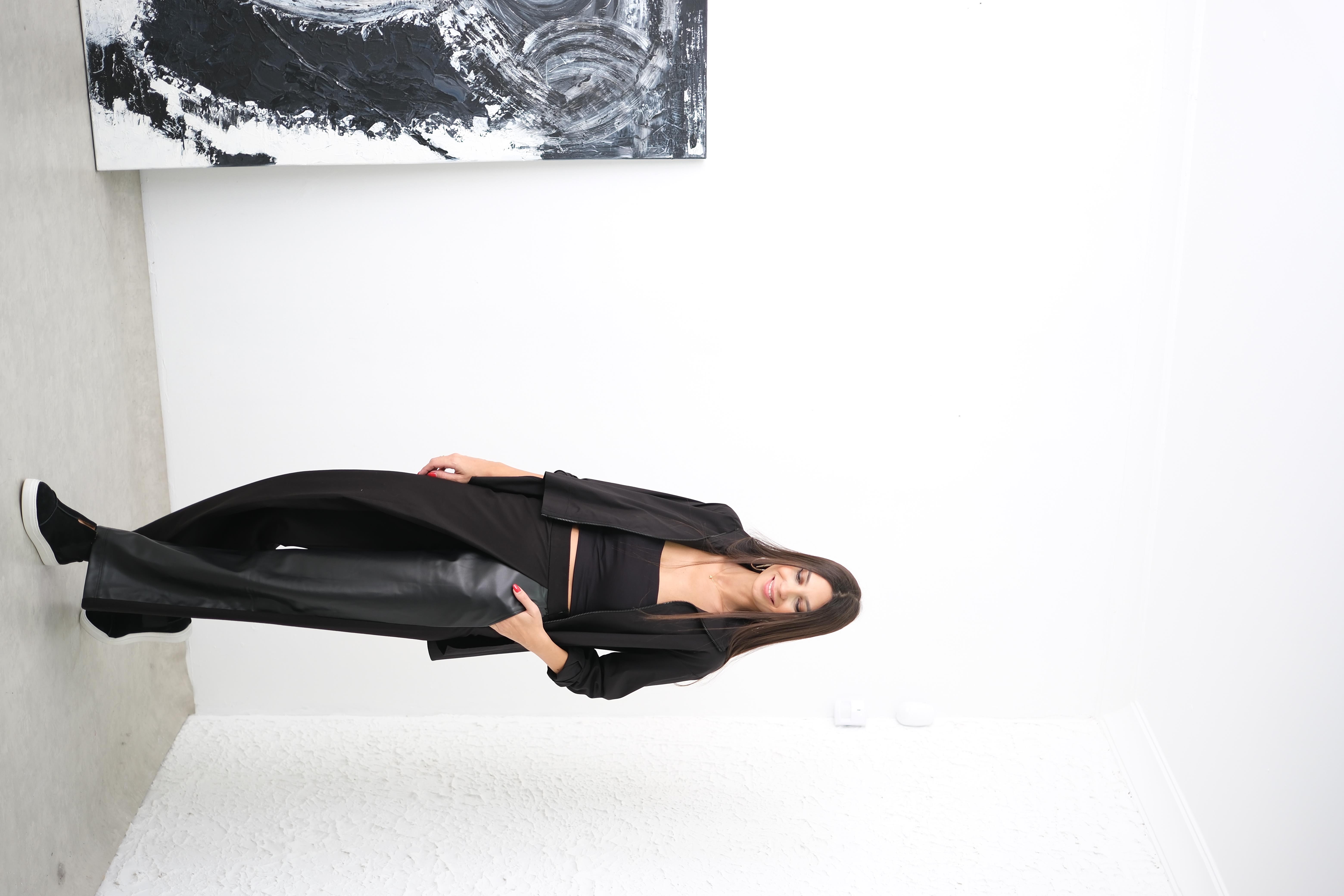 SAMA KAPAKLI DERİ SİYAH PANTOLON