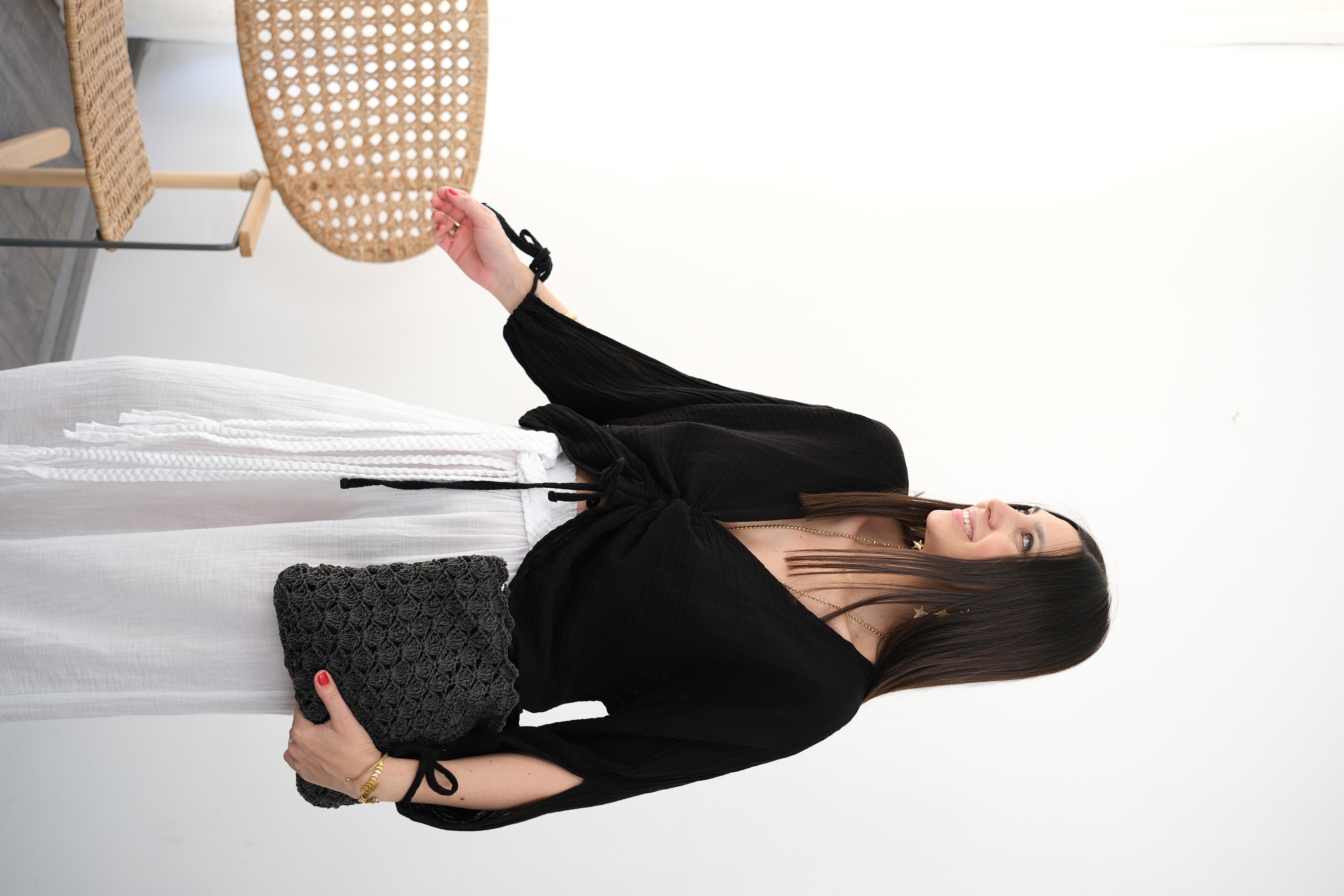 SANTORINI SİYAH MÜSLİN BLUZ