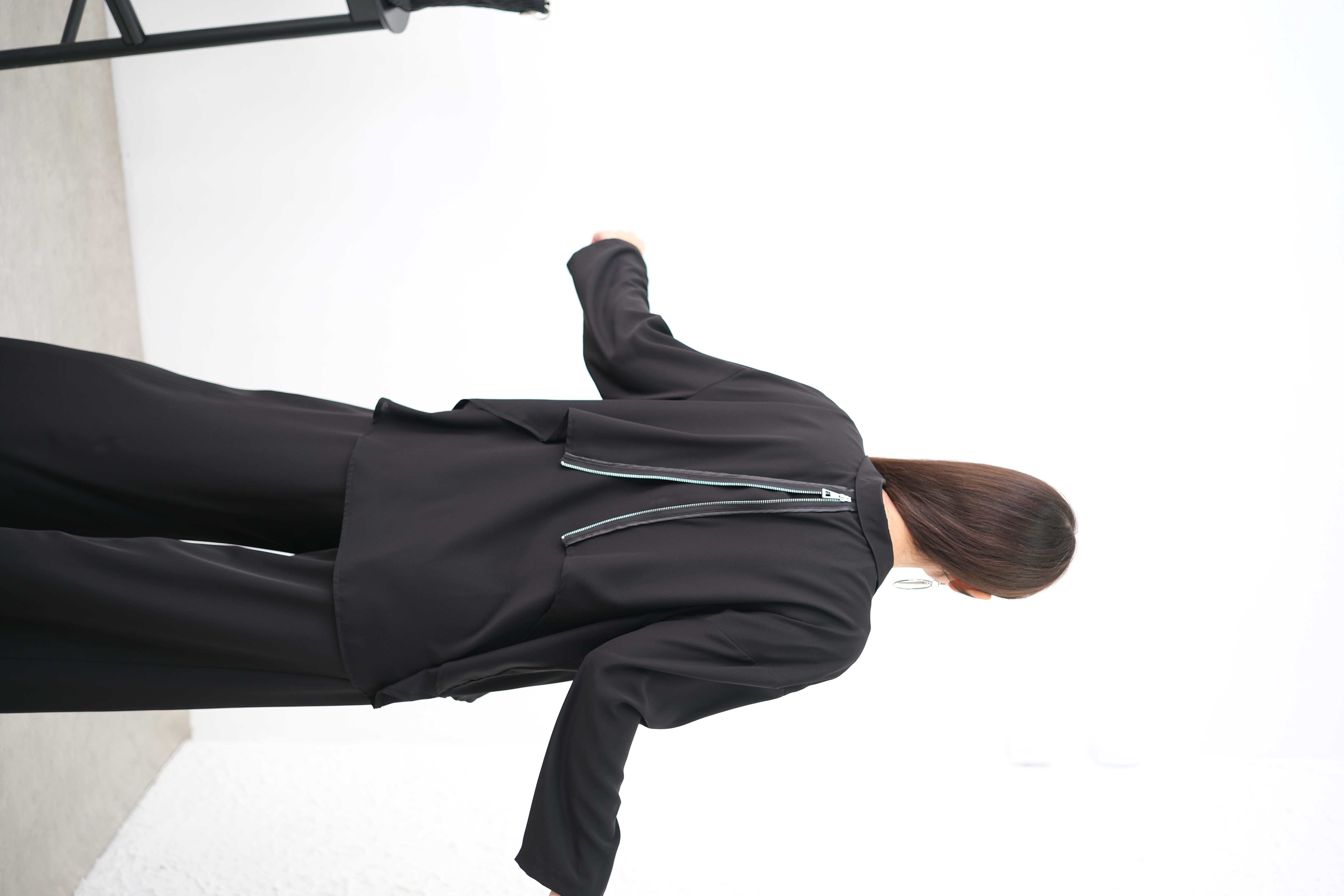 SERRA FERMUARLI SİYAH GÖMLEK