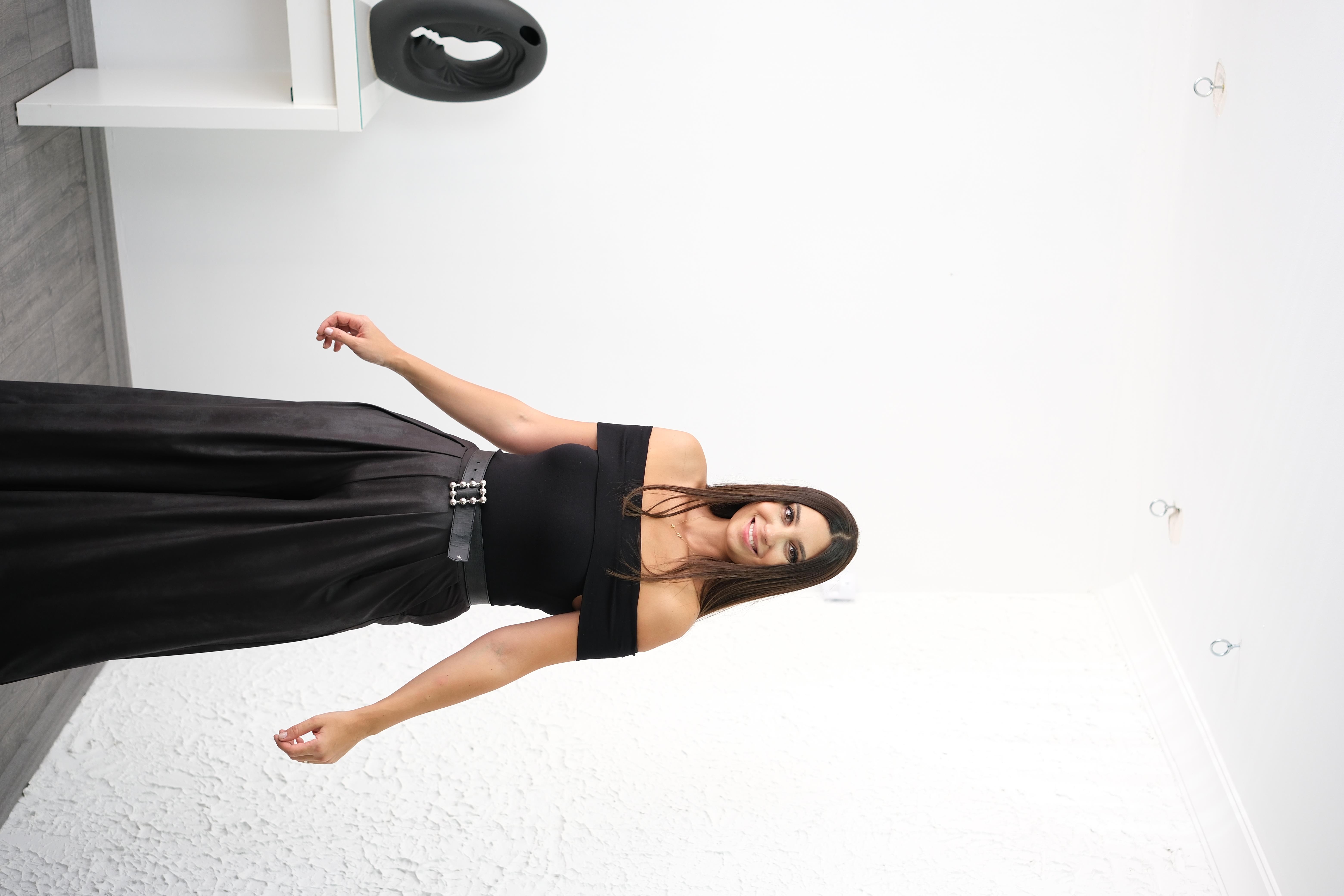 SONİA MADONNA YAKA SİYAH BLUZ