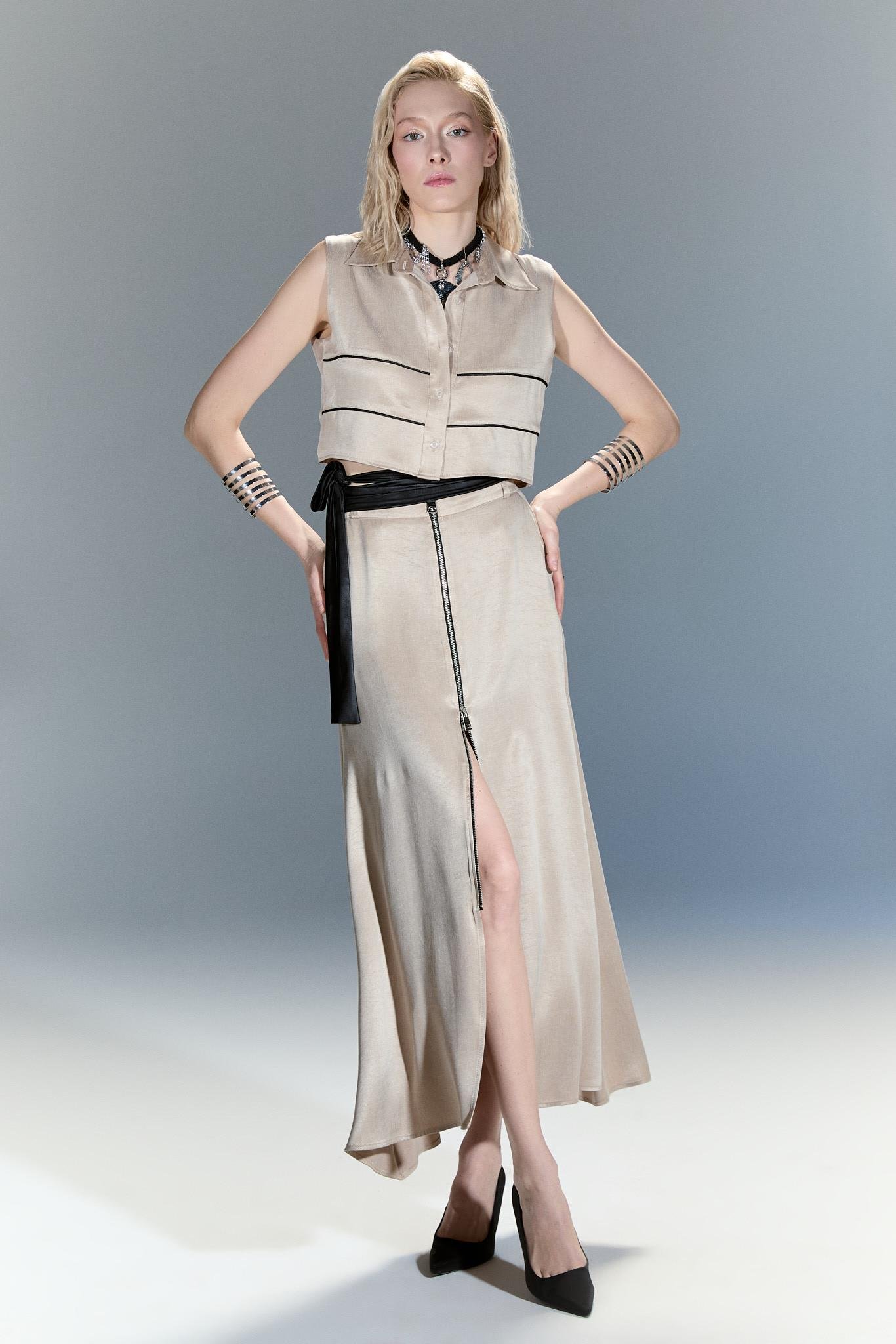 TUNİ BEJ TASARIM BLUZ