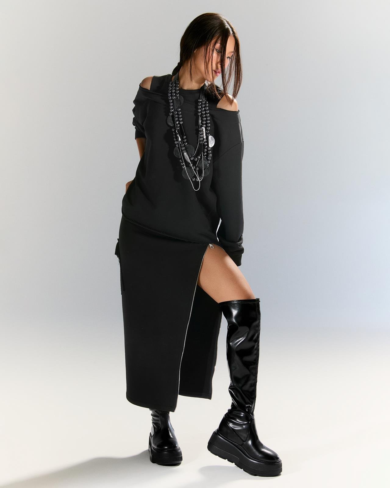 VİSTA SİYAH OMUZ DETAYLI SWEAT