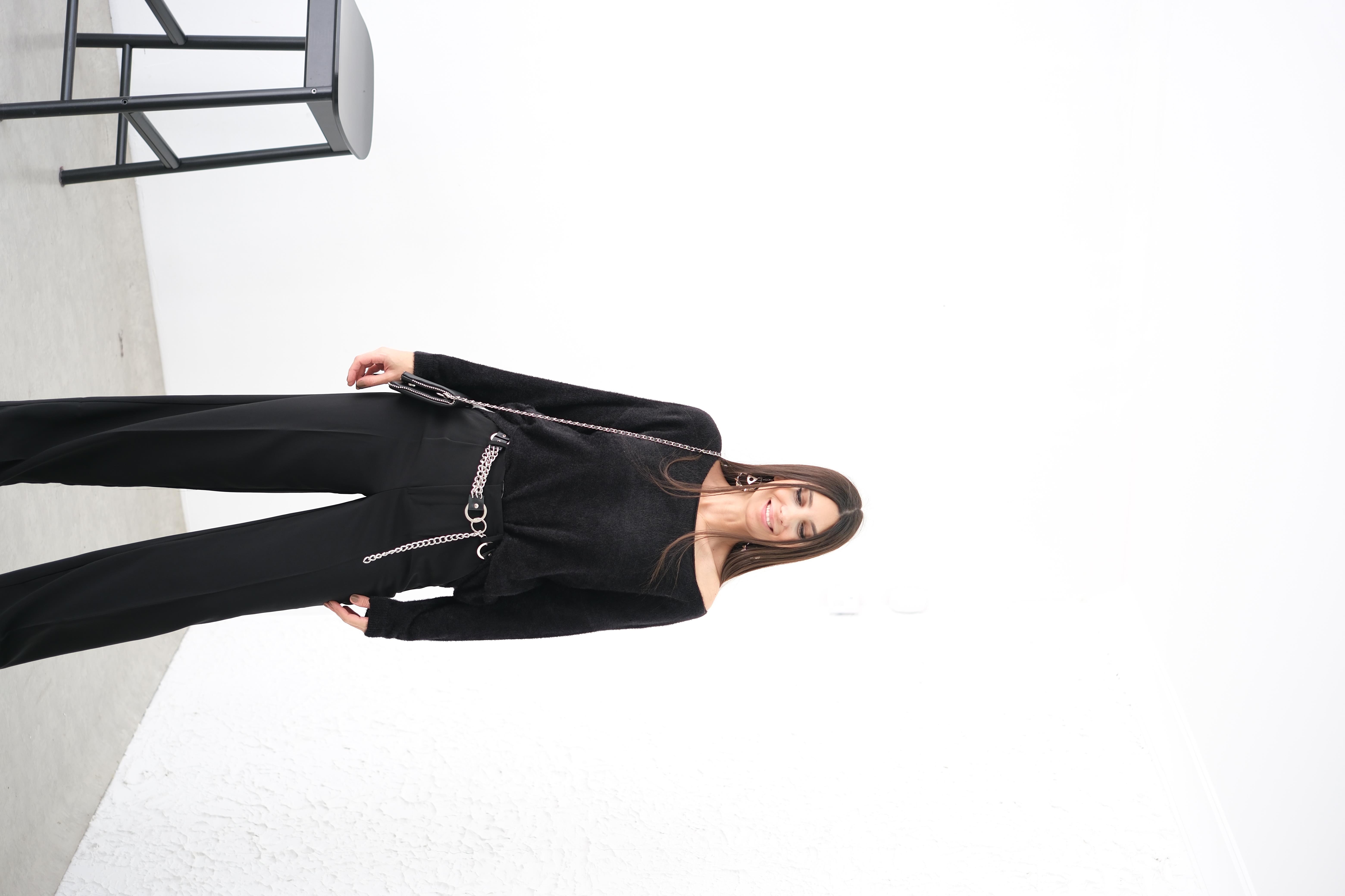 VİTO SİYAH KAYIK YAKA KAZAK