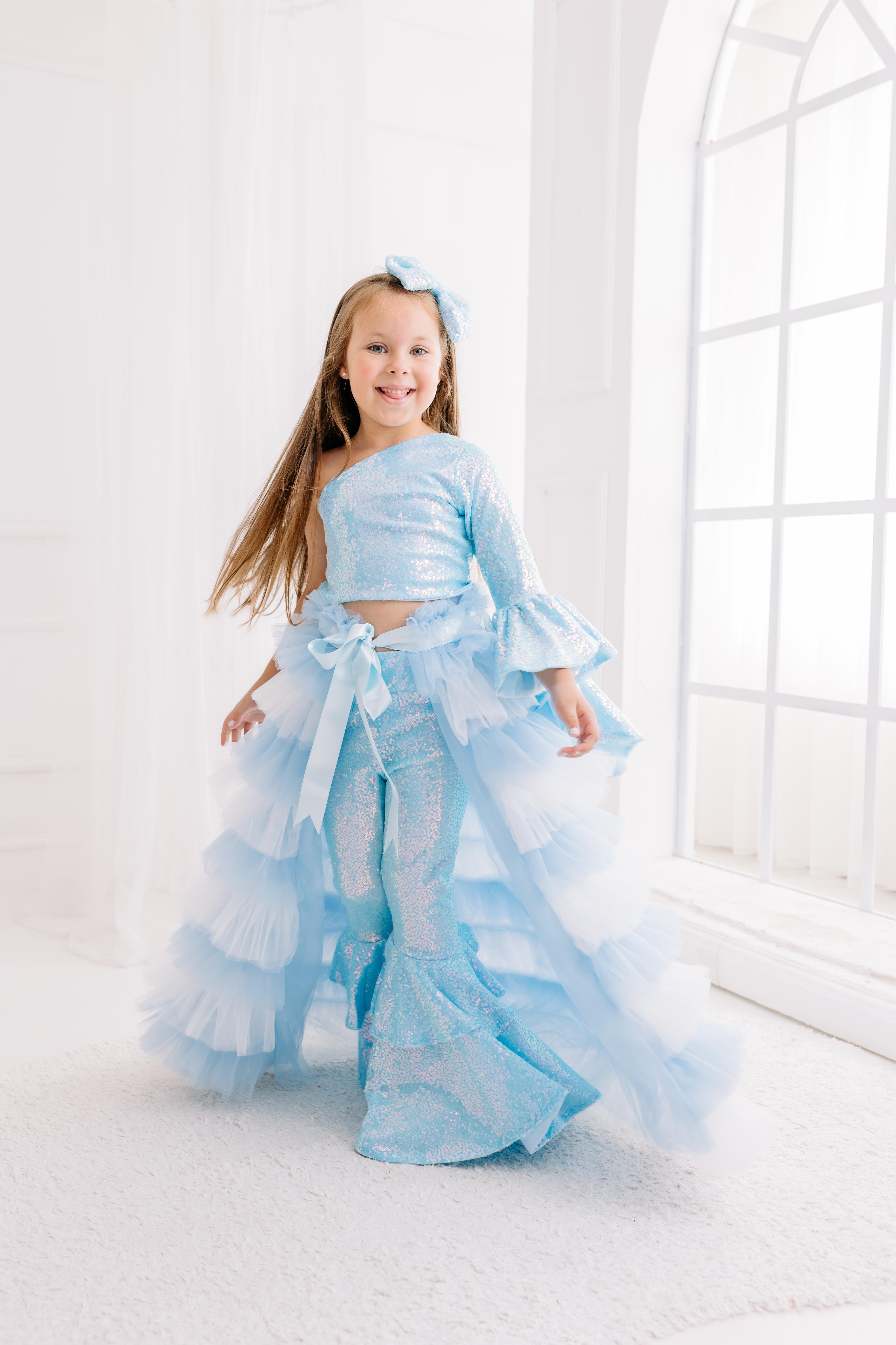 BLUE ONE SHOULDER CROP AND FRILL TROUSERS OUTFIT (TAM SET)