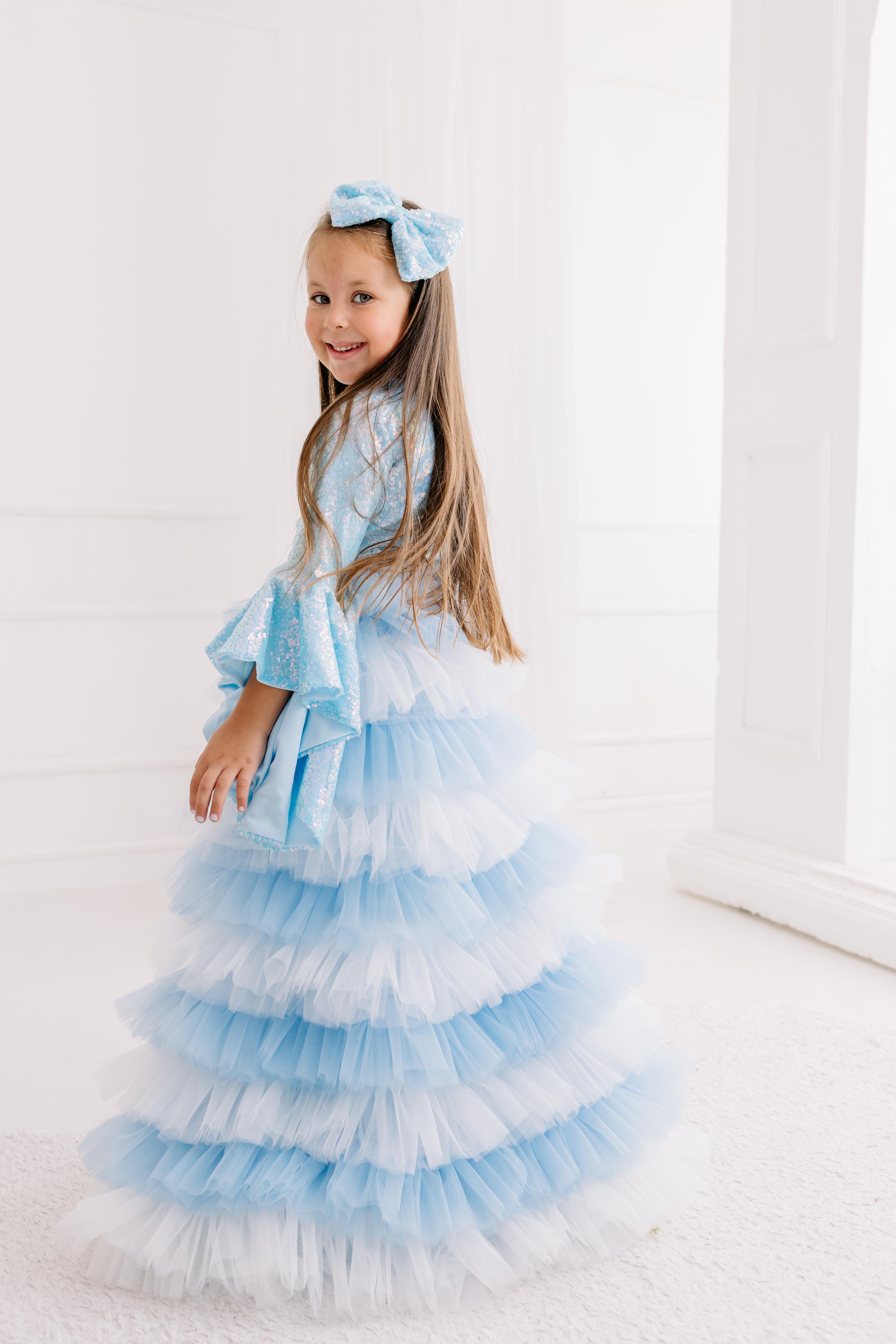 BLUE ONE SHOULDER CROP AND FRILL TROUSERS OUTFIT (TAM SET)