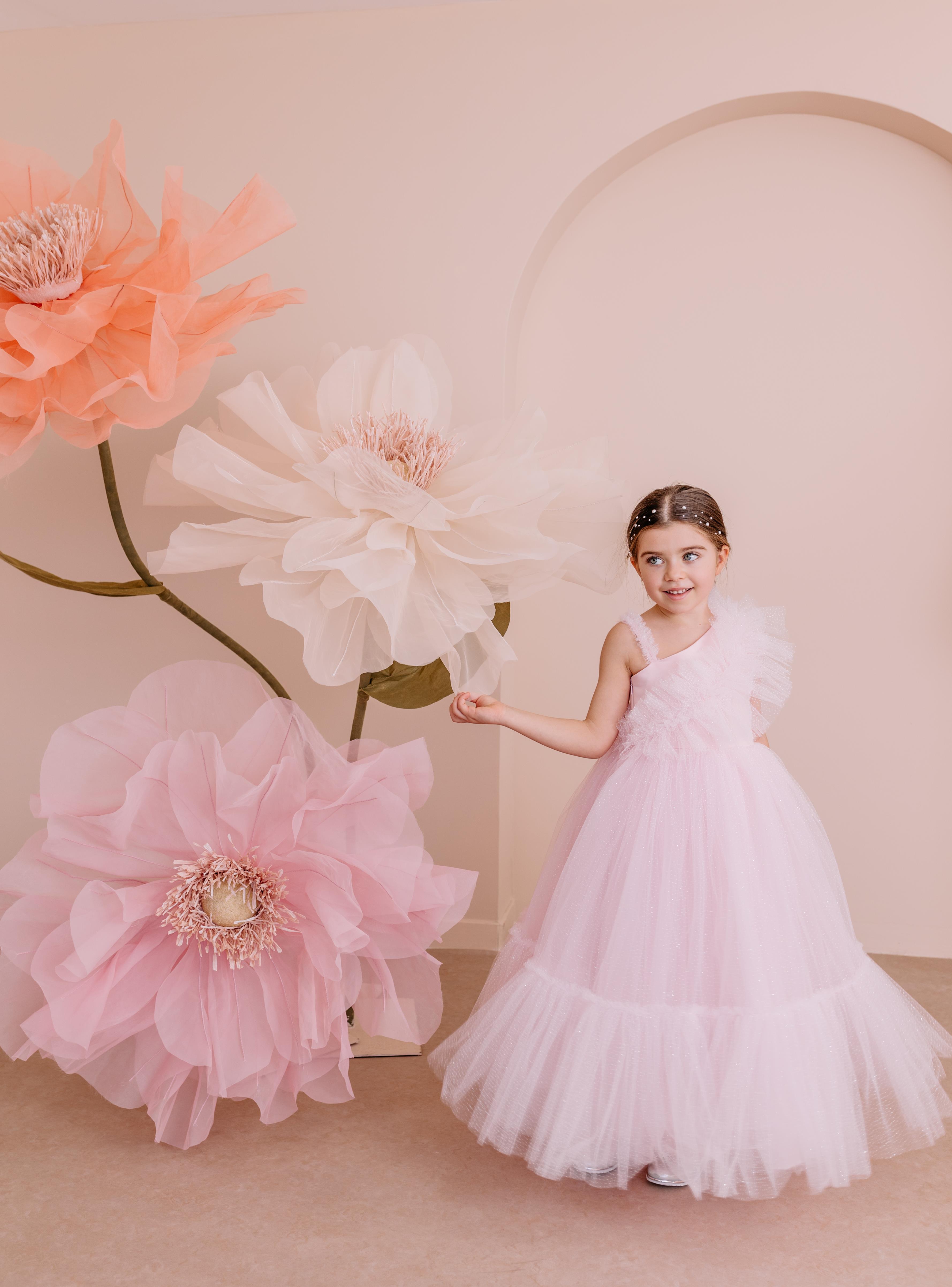 DORA PEMBE SİMLİ TÜLLÜ ELBİSE