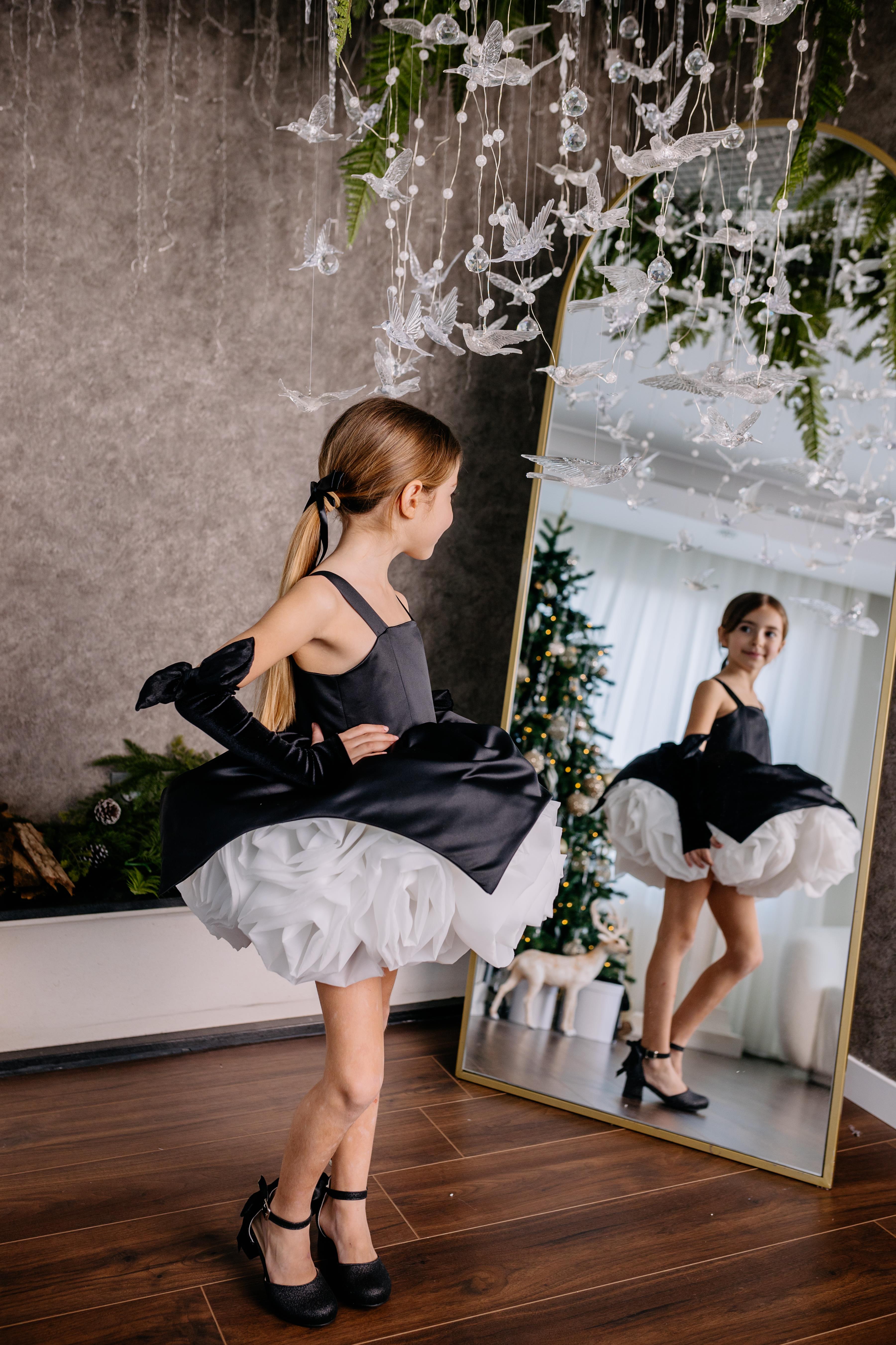 SELENE DRESS