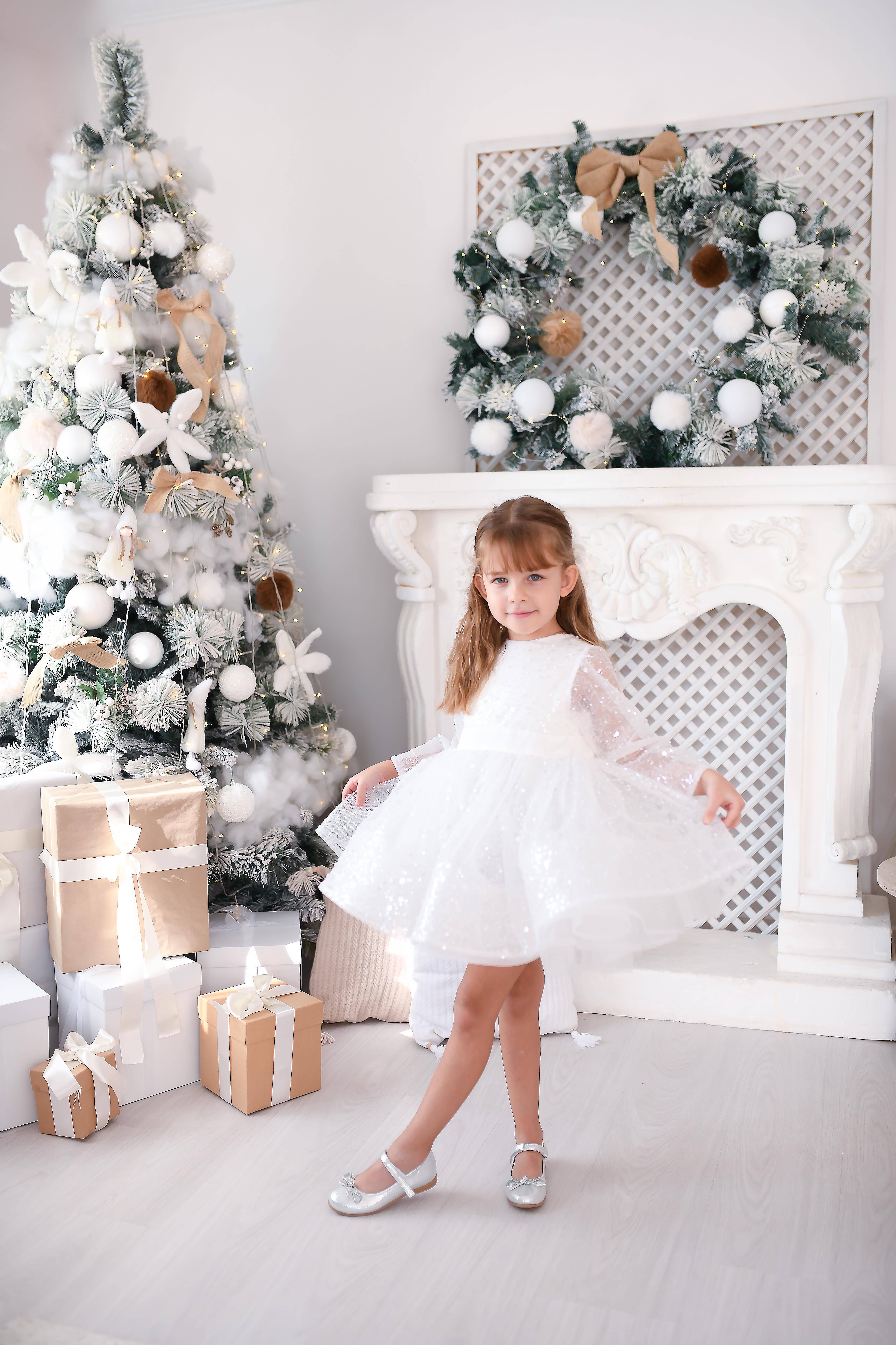 WHITE SPARKLE DRESS