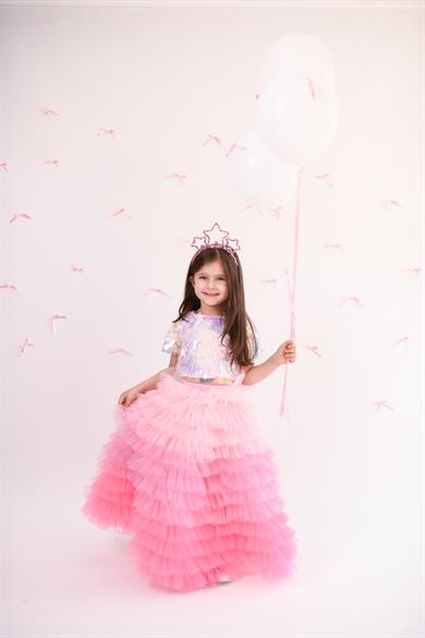 SUGAR CANDY LONG SKIRT& PINK OVERSIZE CROP TOP