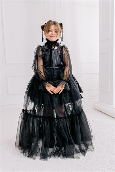 WEDNESDAY NEW SEASON COSTUME