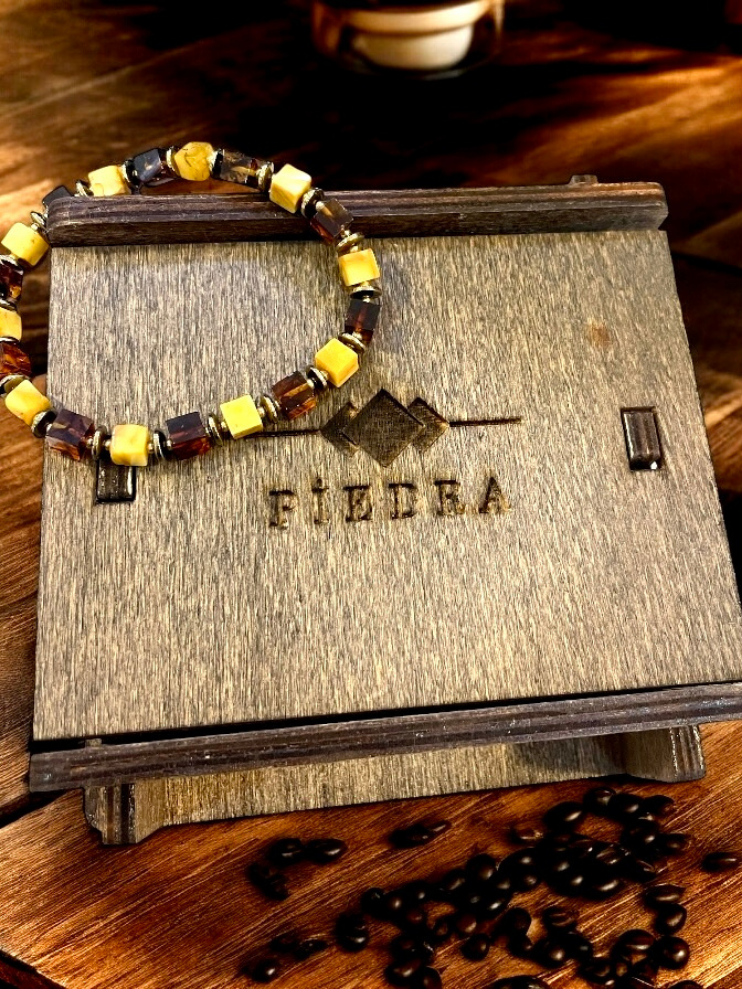 Piedra Jewels Özel Tasarım Kehribar BileklikPiedra Jewels Özel Tasarım Kehiribar ve Akik BileklikPiedraJewels