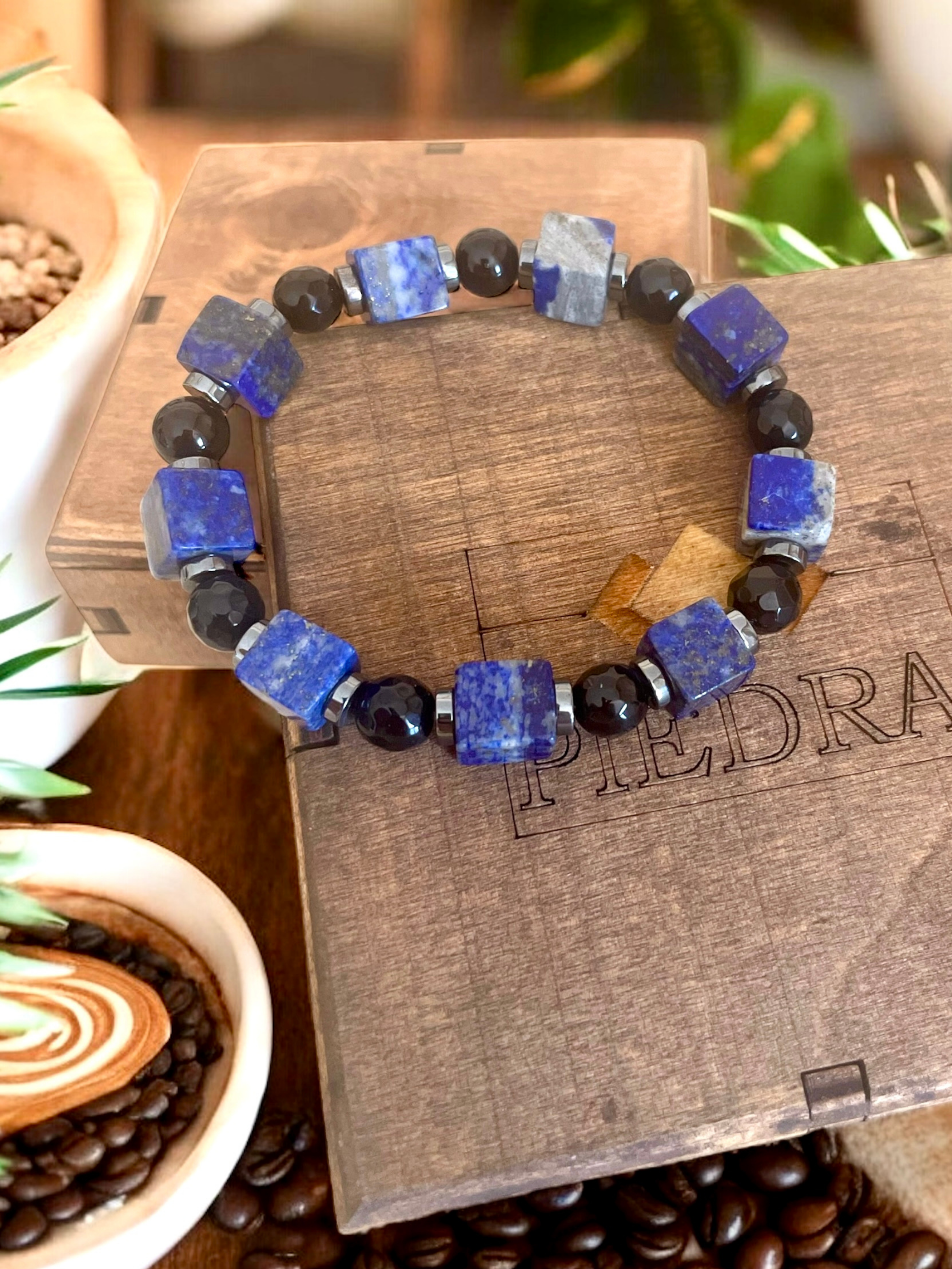 Piedra Jewels Özel Tasarım Lapis Lazuli ve Oniks BileklikPiedra Jewels Özel Tasarım Lapis Lazuli ve Oniks BileklikPiedraJewels