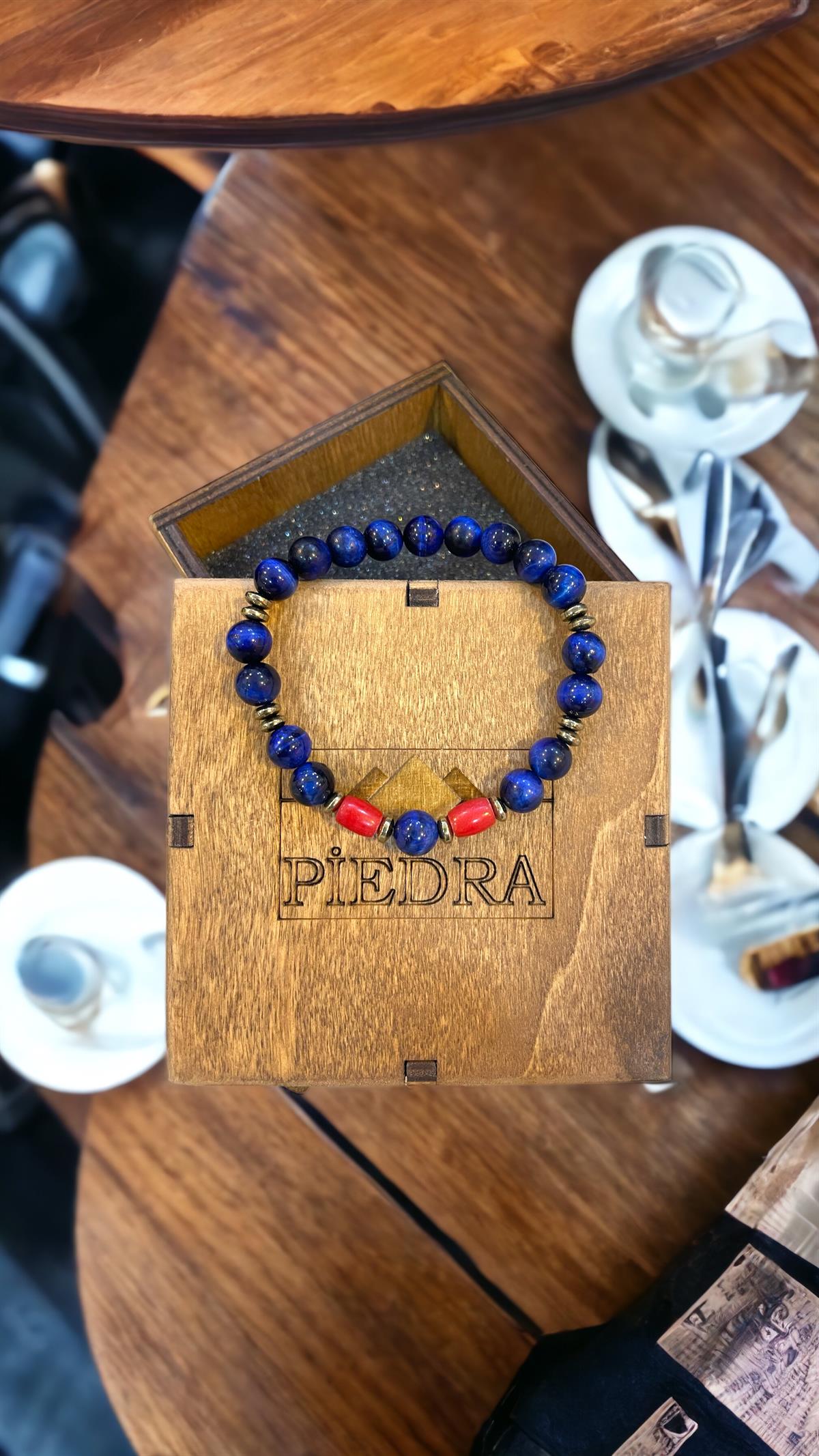 Piedra Jewels Özel Tasarım Mavi Kaplan Gözü ve Mercan  BileklikPiedra Jewels Özel Tasarım Mavi Kaplan Gözü ve Mercan BileklikPiedraJewels