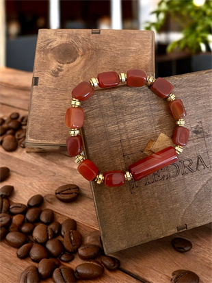 Piedra Jewels Özel Tasarım Akik BileklikPiedra Jewels Özel Tasarım Akik ve BileklikPiedraJewels