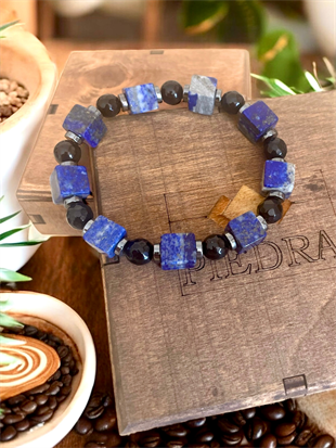 Piedra Jewels Özel Tasarım Lapis Lazuli ve Oniks BileklikPiedra Jewels Özel Tasarım Lapis Lazuli ve Oniks BileklikPiedraJewels