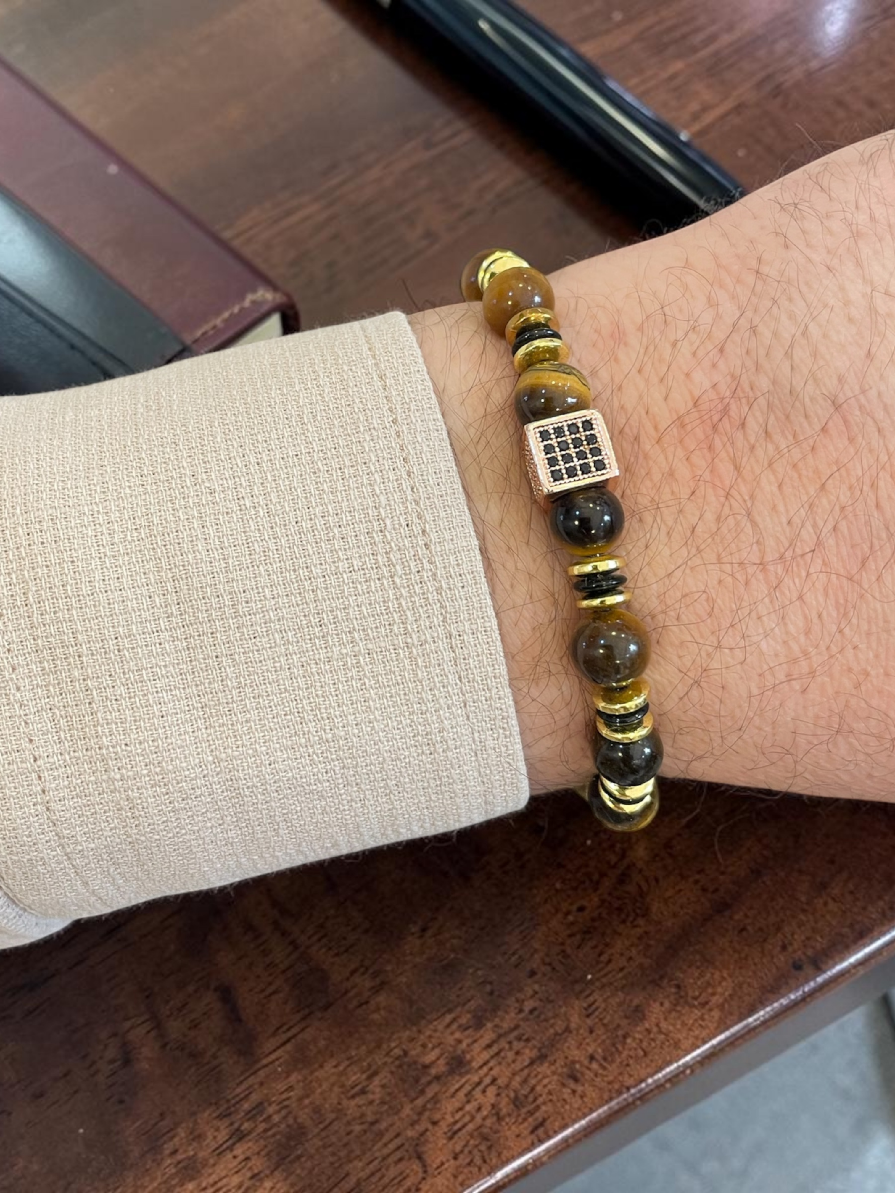 Kaplan Gözü Doğal Taş Özel Tasarım Erkek BileklikAkik Doğal Taş Erkek Bileklik | PiedraJewelsPiedraJewels
