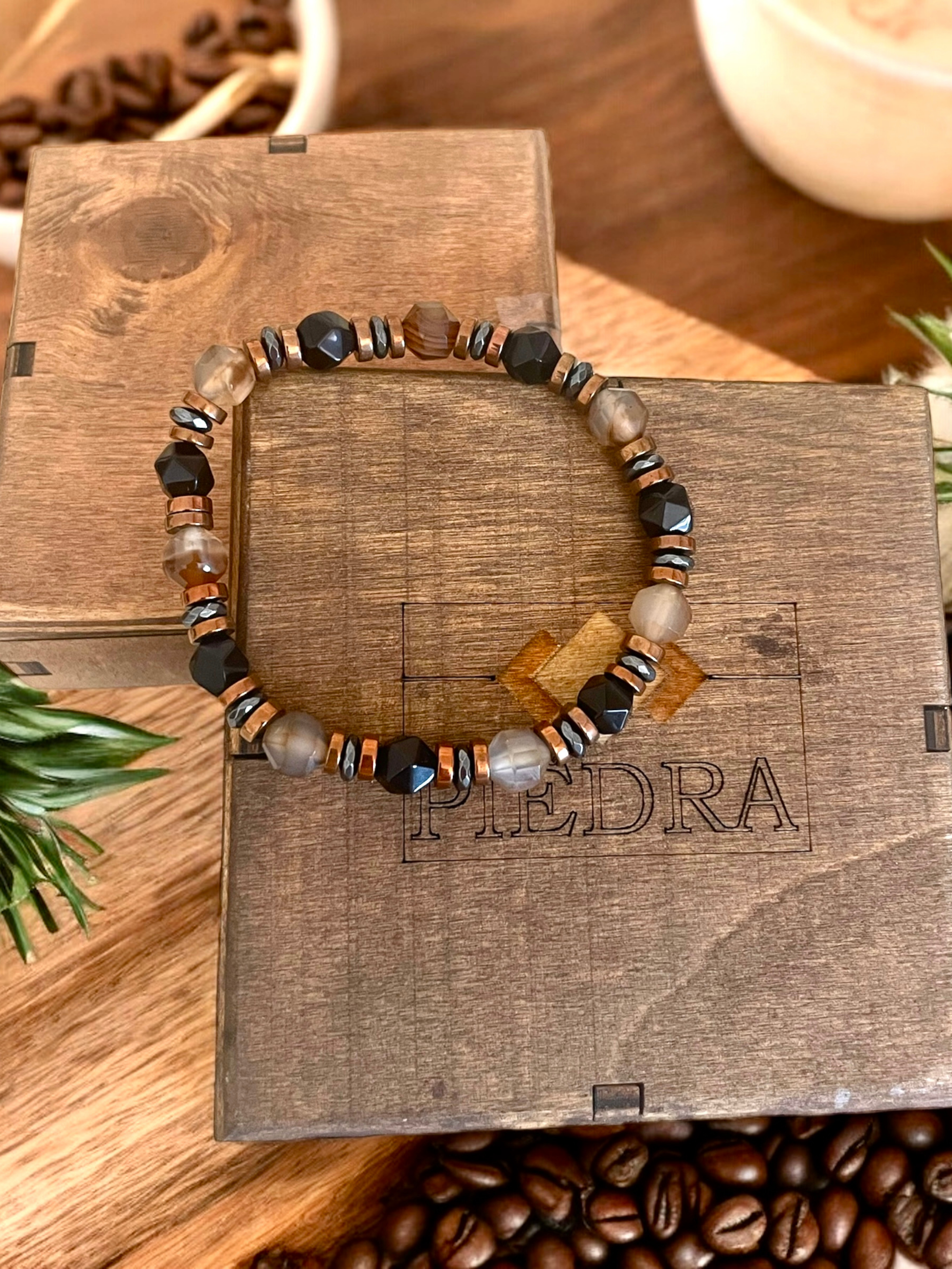 Piedra Jewels Özel Tasarım Akik ve Oniks BileklikPiedra Jewels Özel Tasarım Akik ve Oniks BileklikPiedraJewels