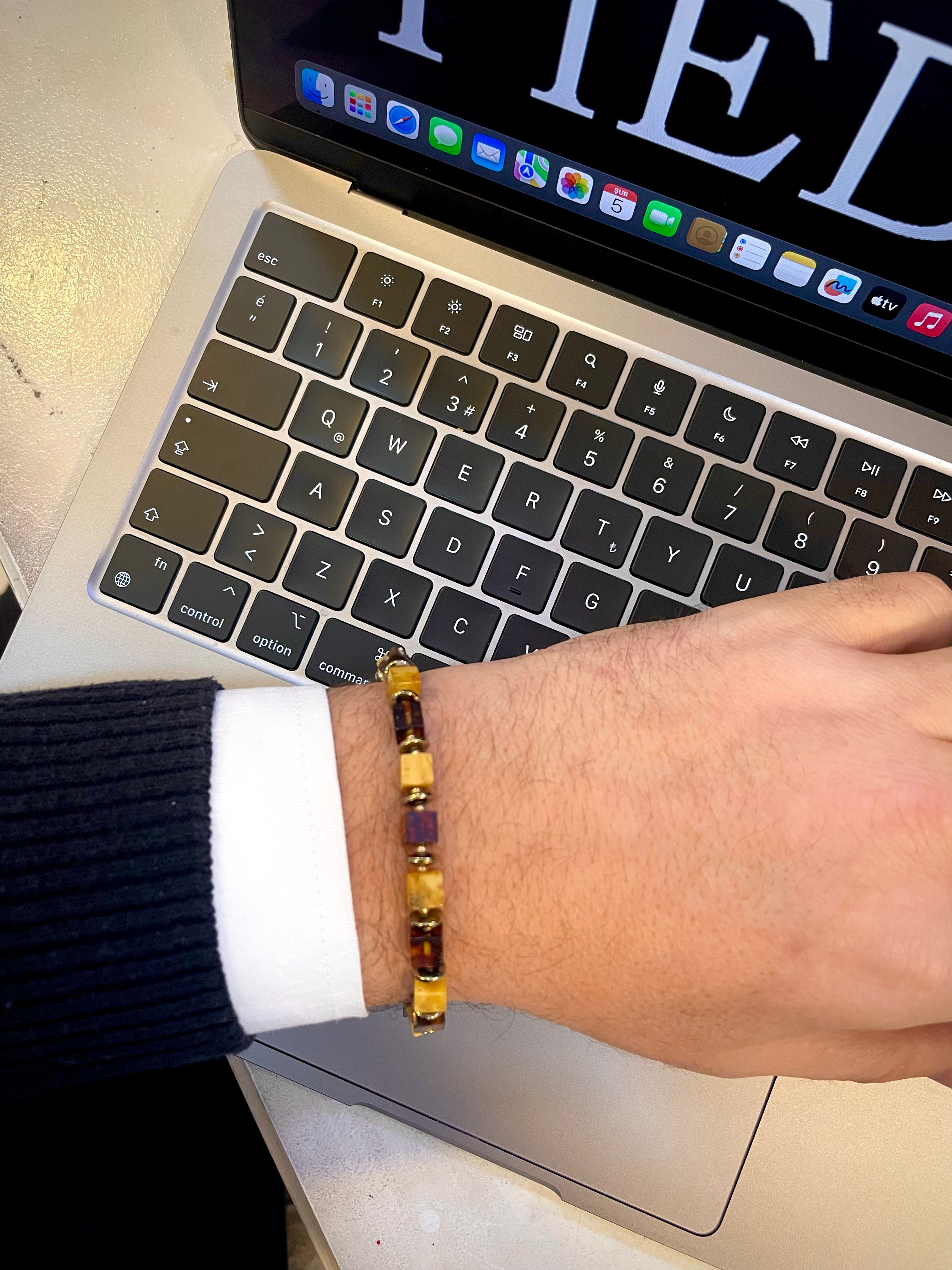 Piedra Jewels Özel Tasarım Kehribar BileklikPiedra Jewels Özel Tasarım Kehiribar ve Akik BileklikPiedraJewels