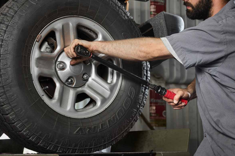 Milwaukee 3/8 İnç Cırcırlı Tork Anahtarı 20-100 nm 4932500824