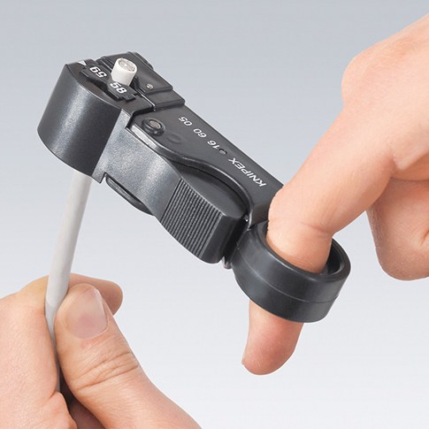 COAX KABLO SIYIRMA ALETİ