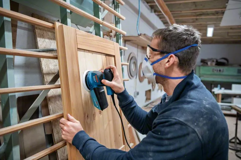 Bosch GEX 125-1 AE Eksantrik Zımpara Makinesi 