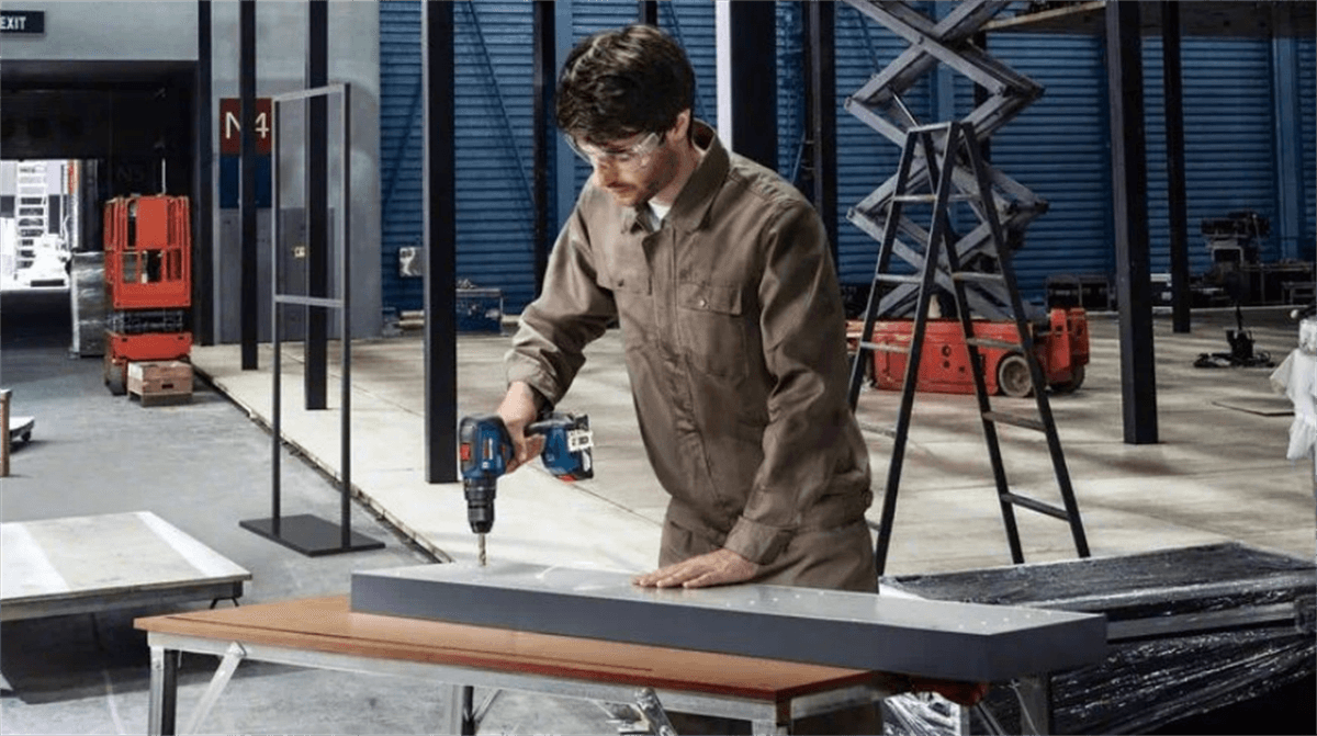 Bosch Professional Akülü Darbeli Delme/Vidalama Makineleri GSB 18V-50